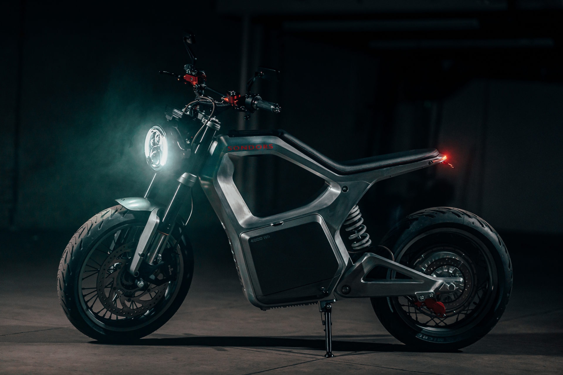 Xe máy điện ảnh 7 Xe may dien anh 7
