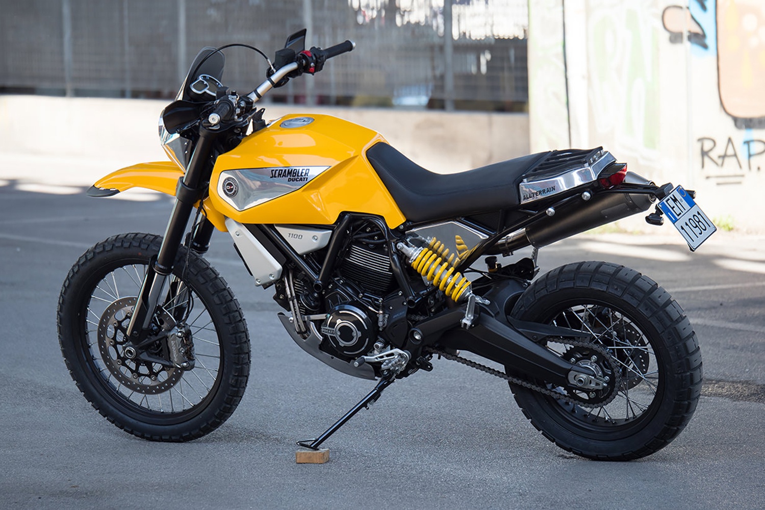 Ducati Scrambler 1100 anh 2