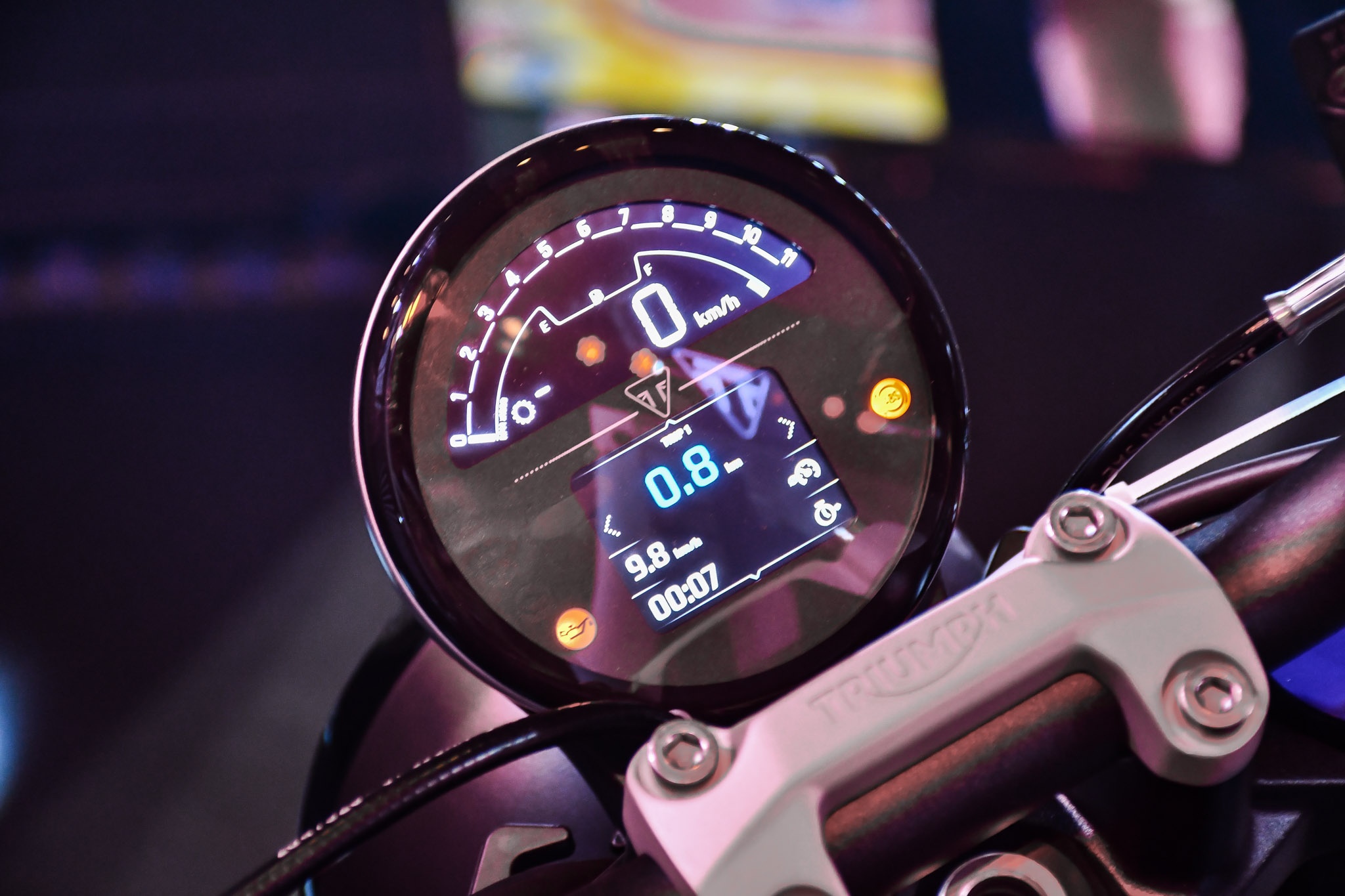 Triumph Trident 660 gia 270 trieu anh 8