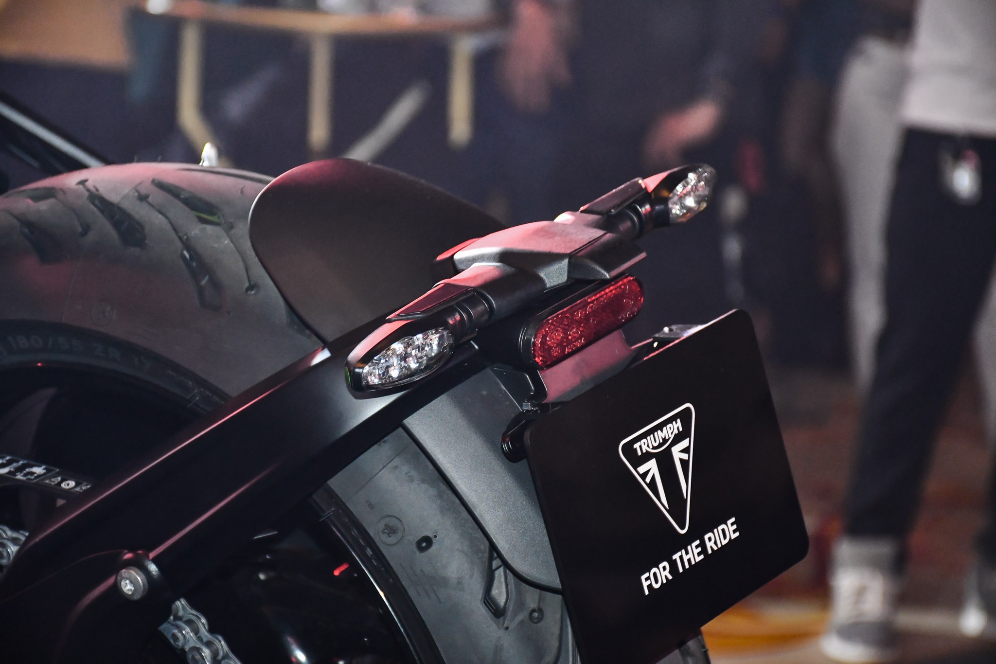Triumph Trident 660 gia 270 trieu anh 6