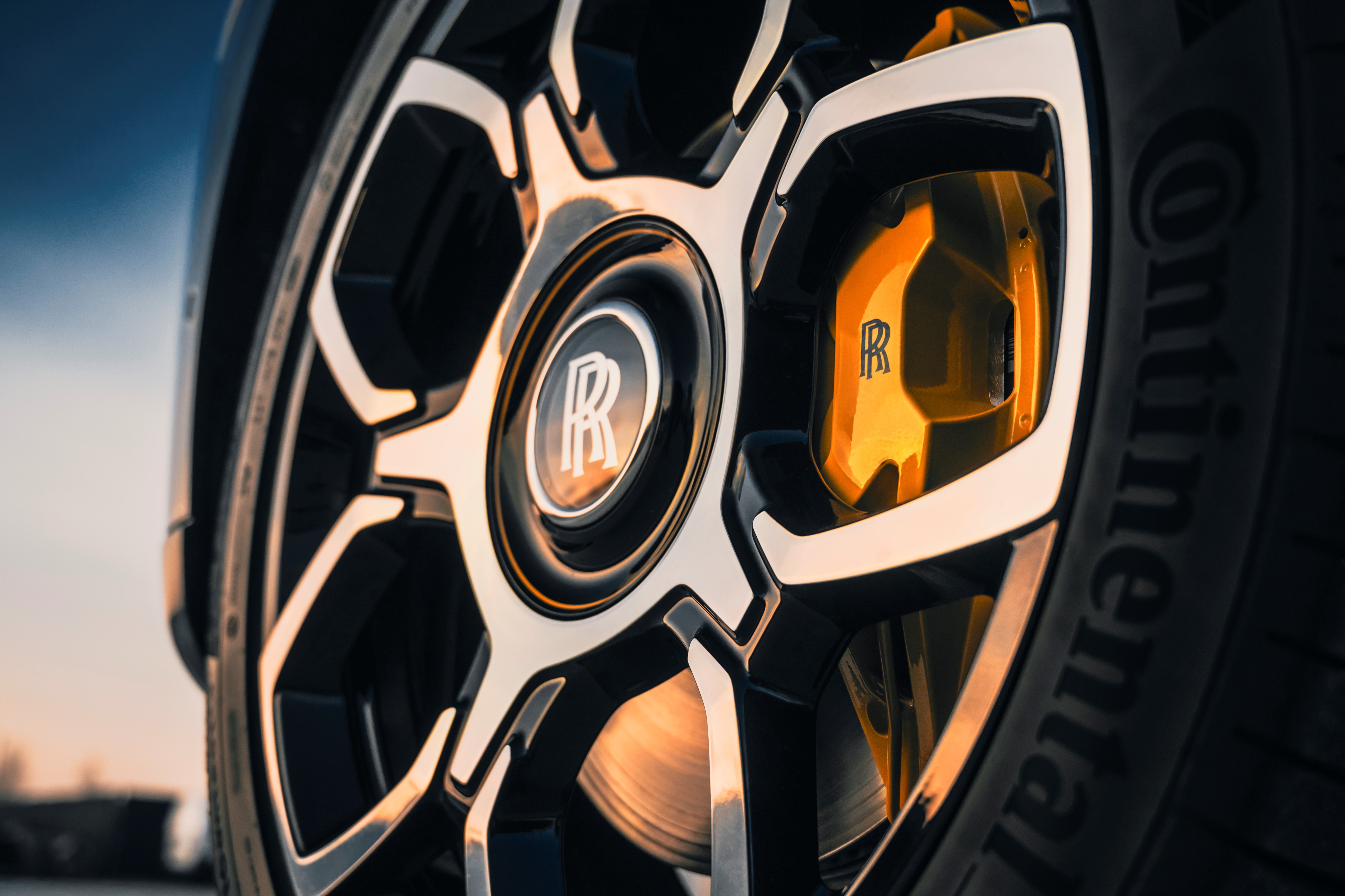 Rolls-Royce Cullinan  ảnh 5 Rolls-Royce Cullinan anh 5
