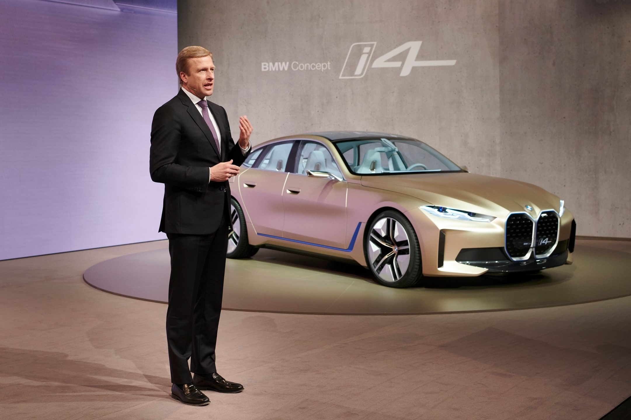 CEO BMW: 'Tesla se kho duy tri tang truong' hinh anh