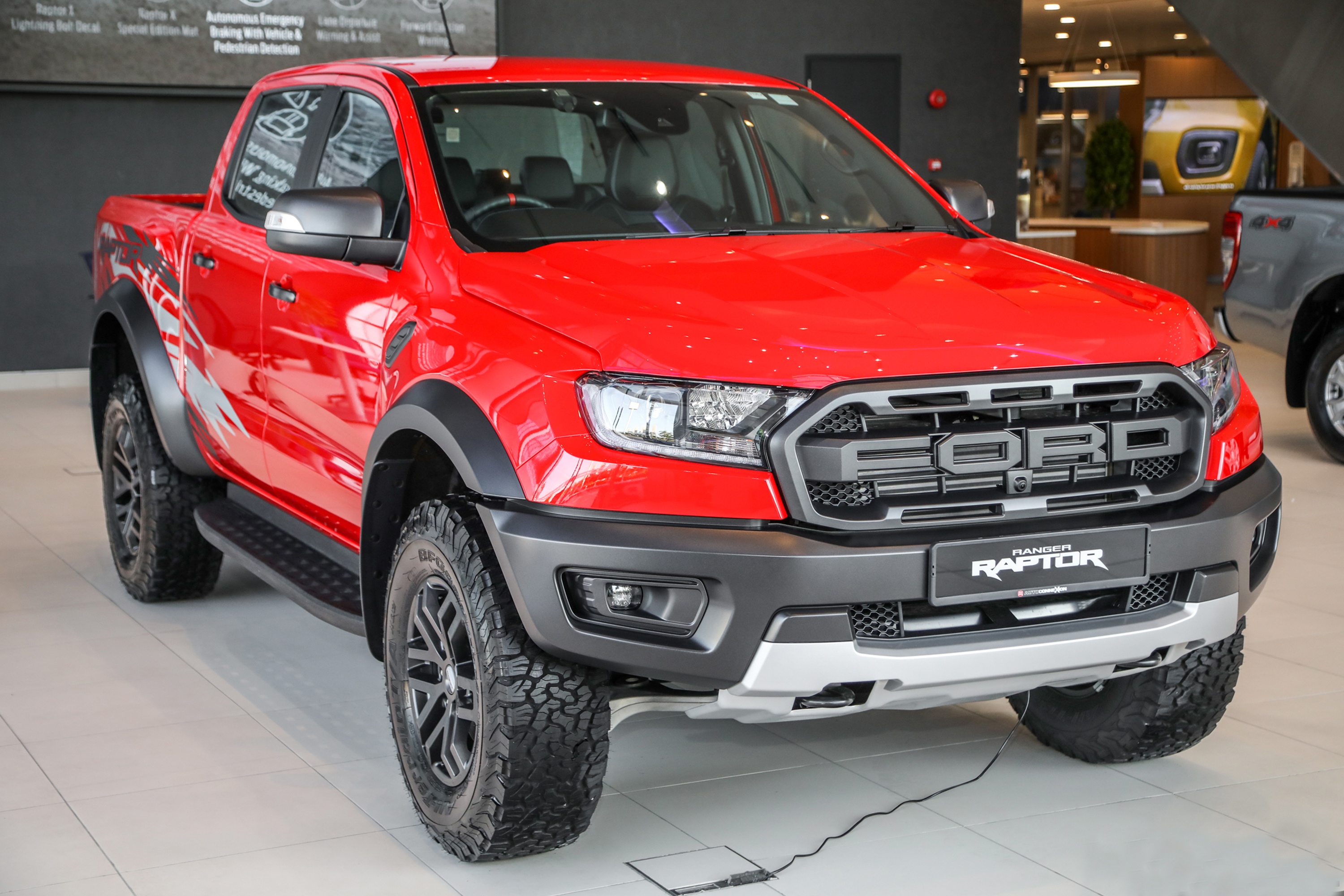 Chi tiet Ford Ranger Raptor X Special Edition tai Malaysia hinh anh
