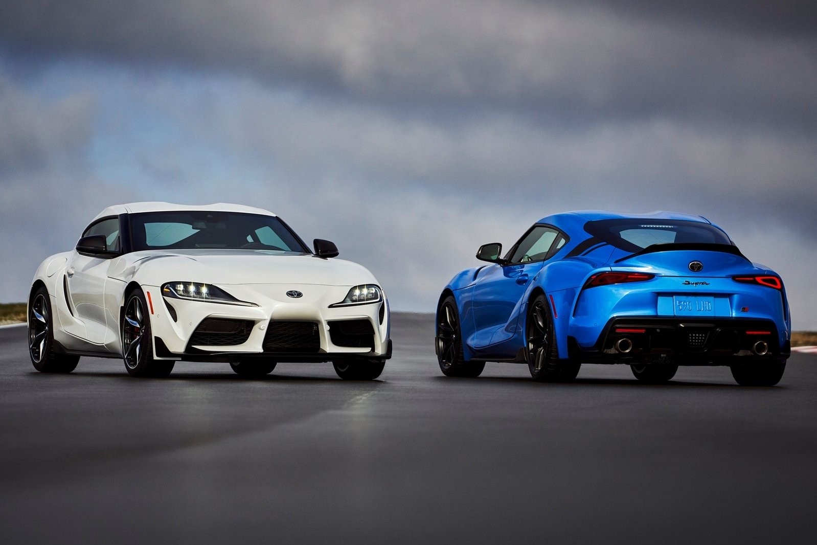 Xe Rolls-Royce, MINI va Toyota bi trieu hoi vi loi cua BMW hinh anh