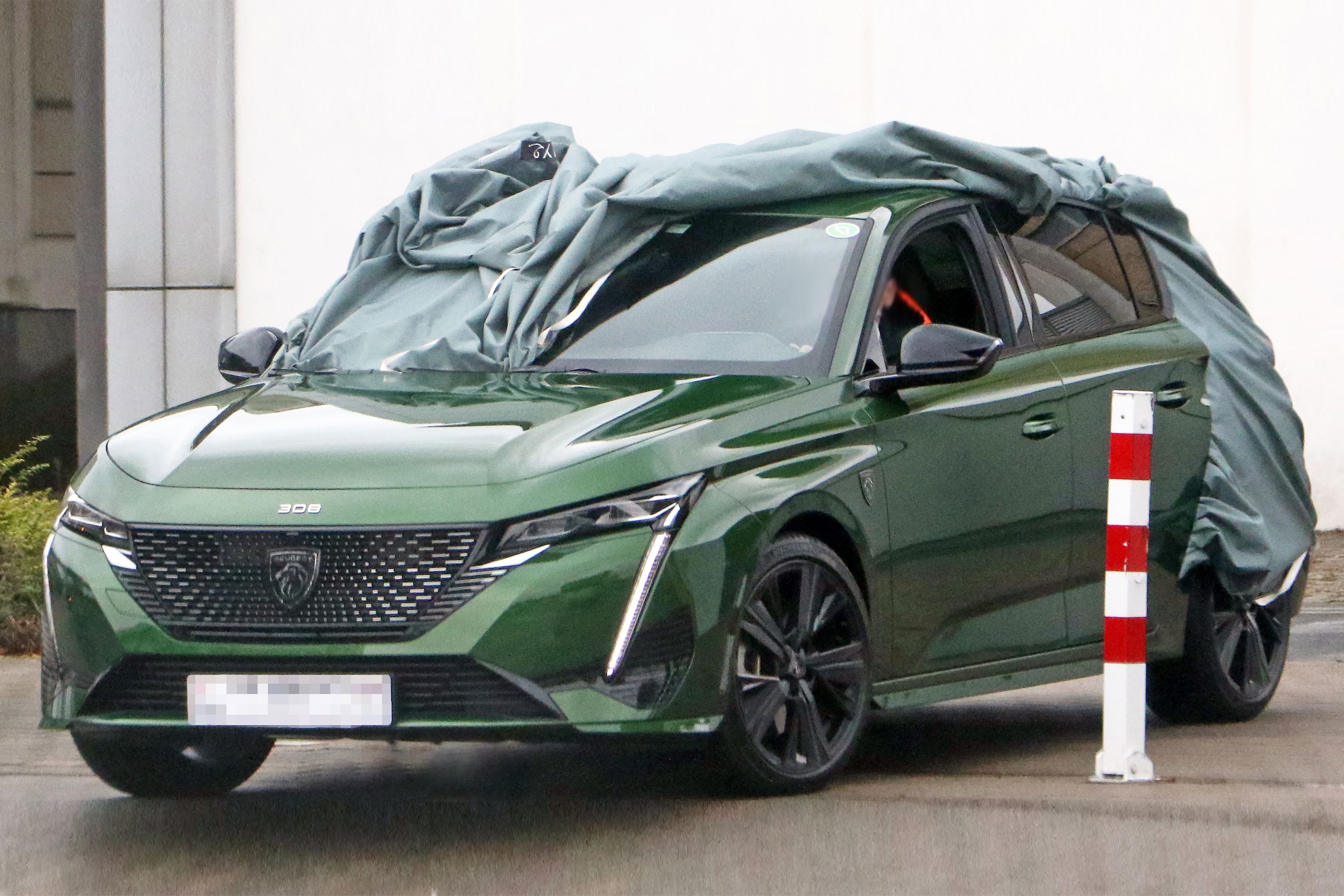 Peugeot 308 the he moi chuan bi ra mat hinh anh