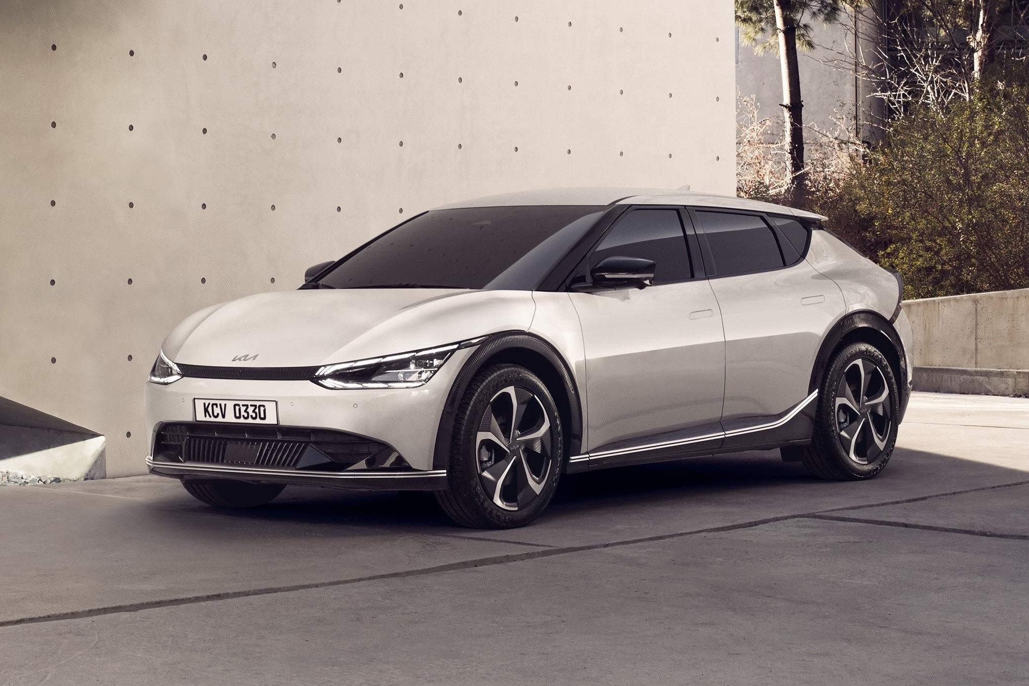 Crossover chay dien Kia EV6 chuan bi ra mat hinh anh