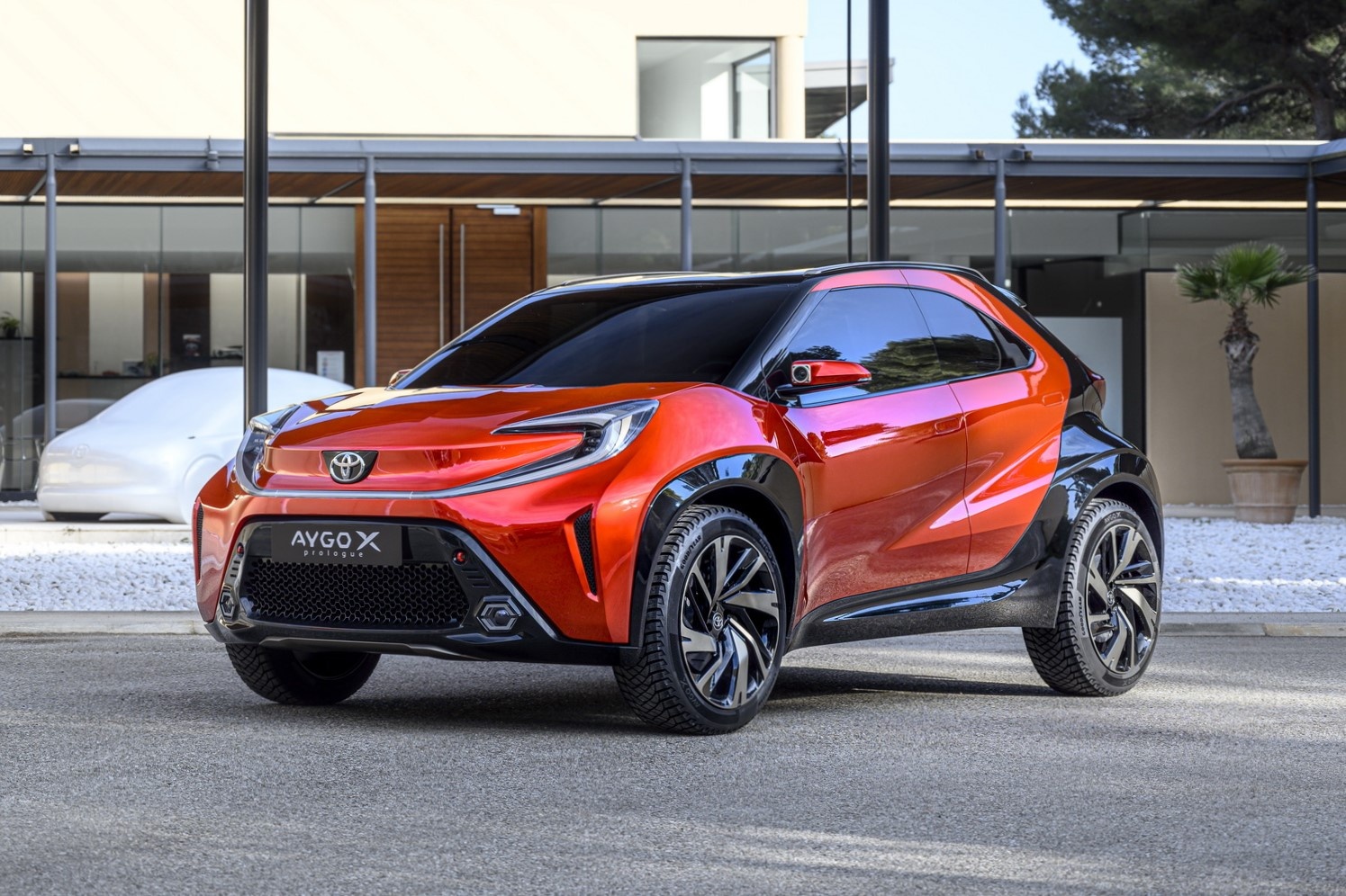 Toyota gioi thieu concept SUV co nho danh cho do thi hinh anh