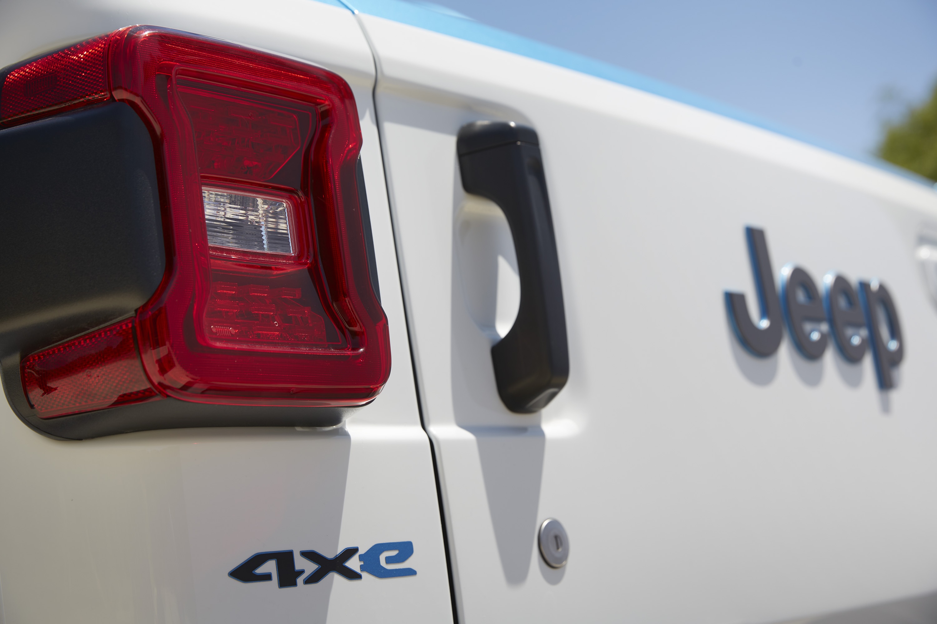 xe dien Jeep Magneto anh 6