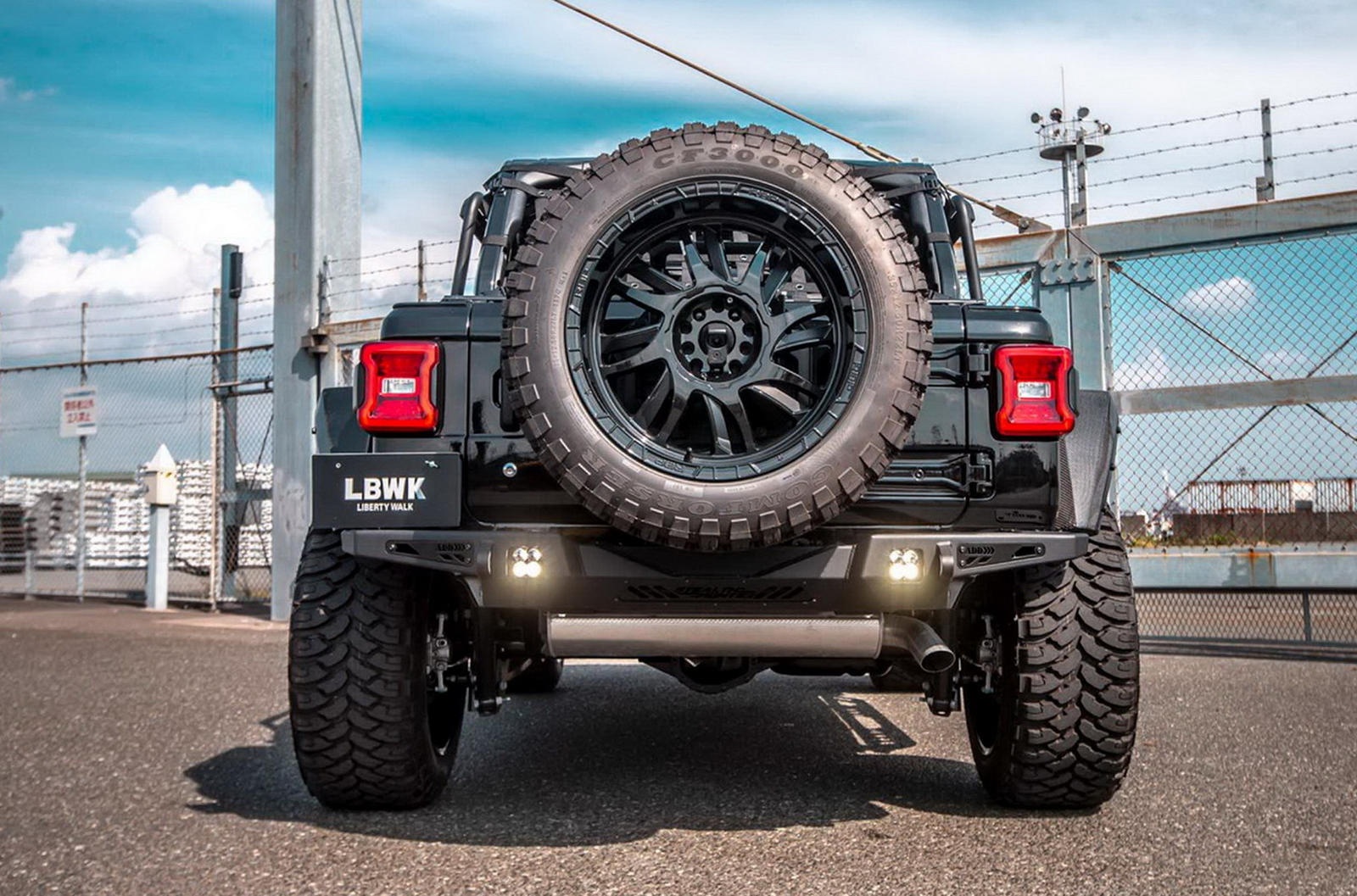 Jeep Wrangler do anh 5