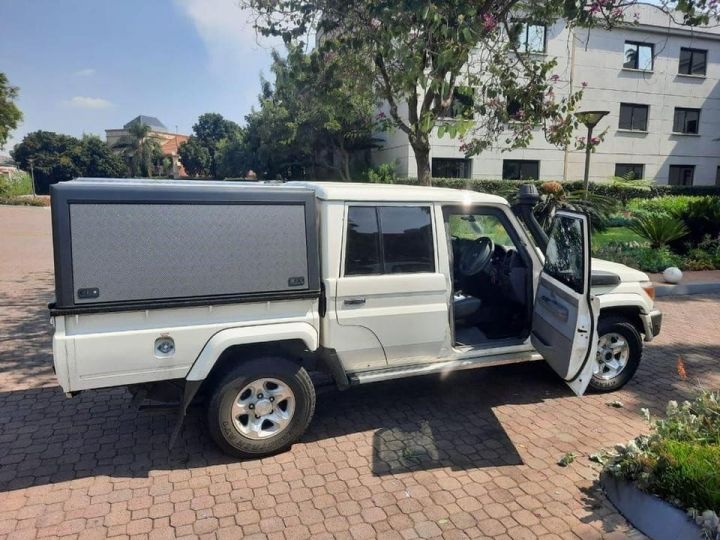 Toyota Land Cruiser ảnh 3 Toyota Land Cruiser anh 3