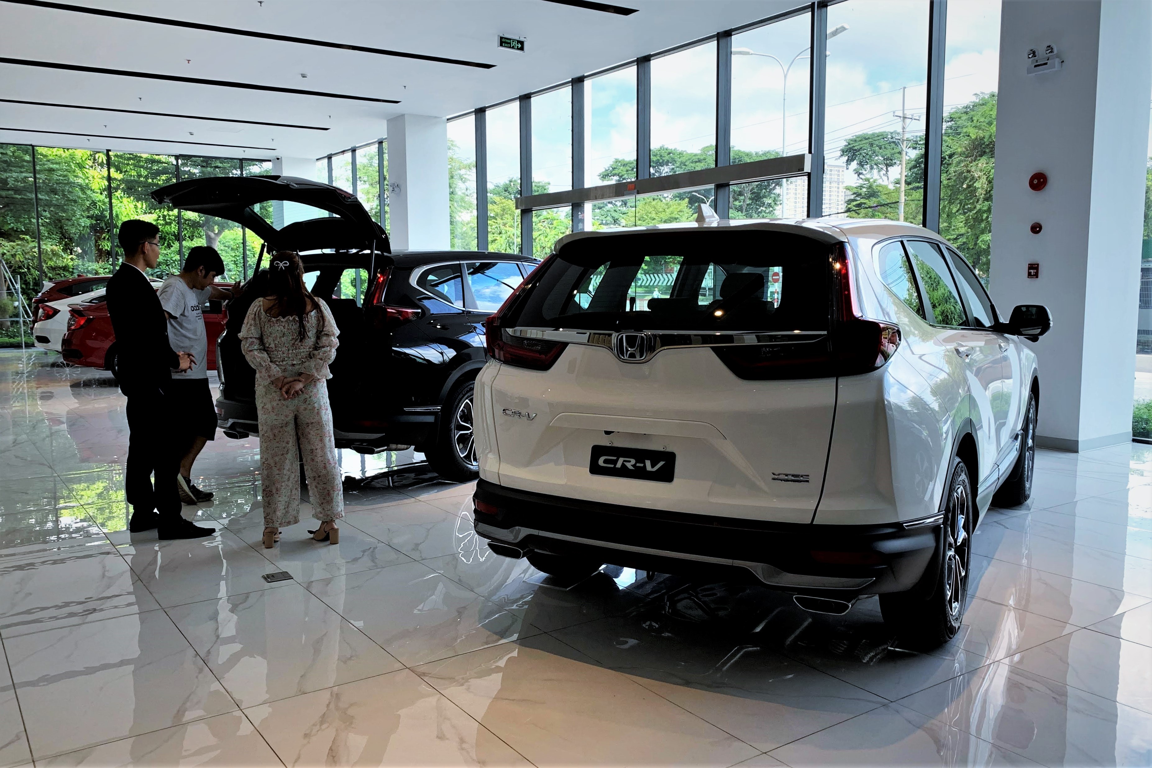 Honda CR-V giảm giá ảnh 1 Honda CR-V giam gia anh 1