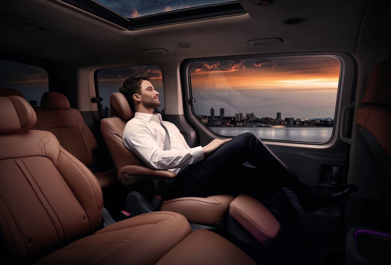 Hyundai Staria ảnh 7 Hyundai Staria anh 7