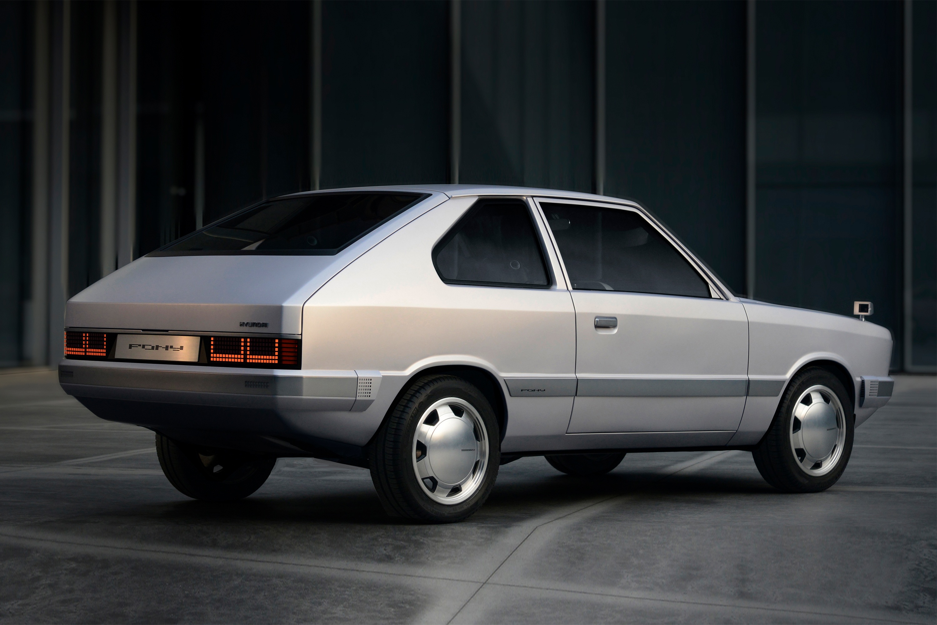 Hyundai Pony EV ảnh 2 Hyundai Pony EV anh 2