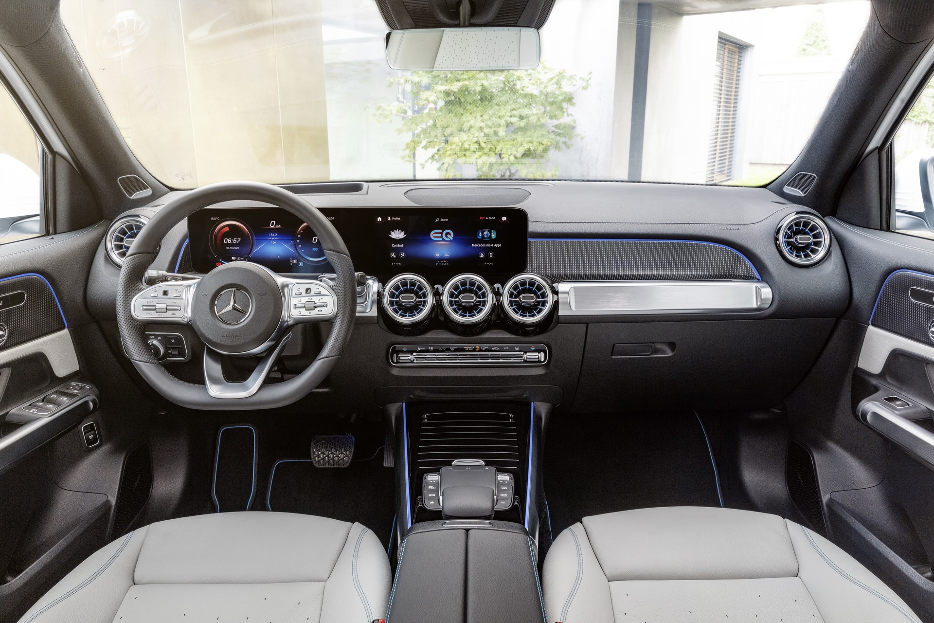Mercedes-Benz EQB ra mắt ảnh 7 Mercedes-Benz EQB ra mat anh 7