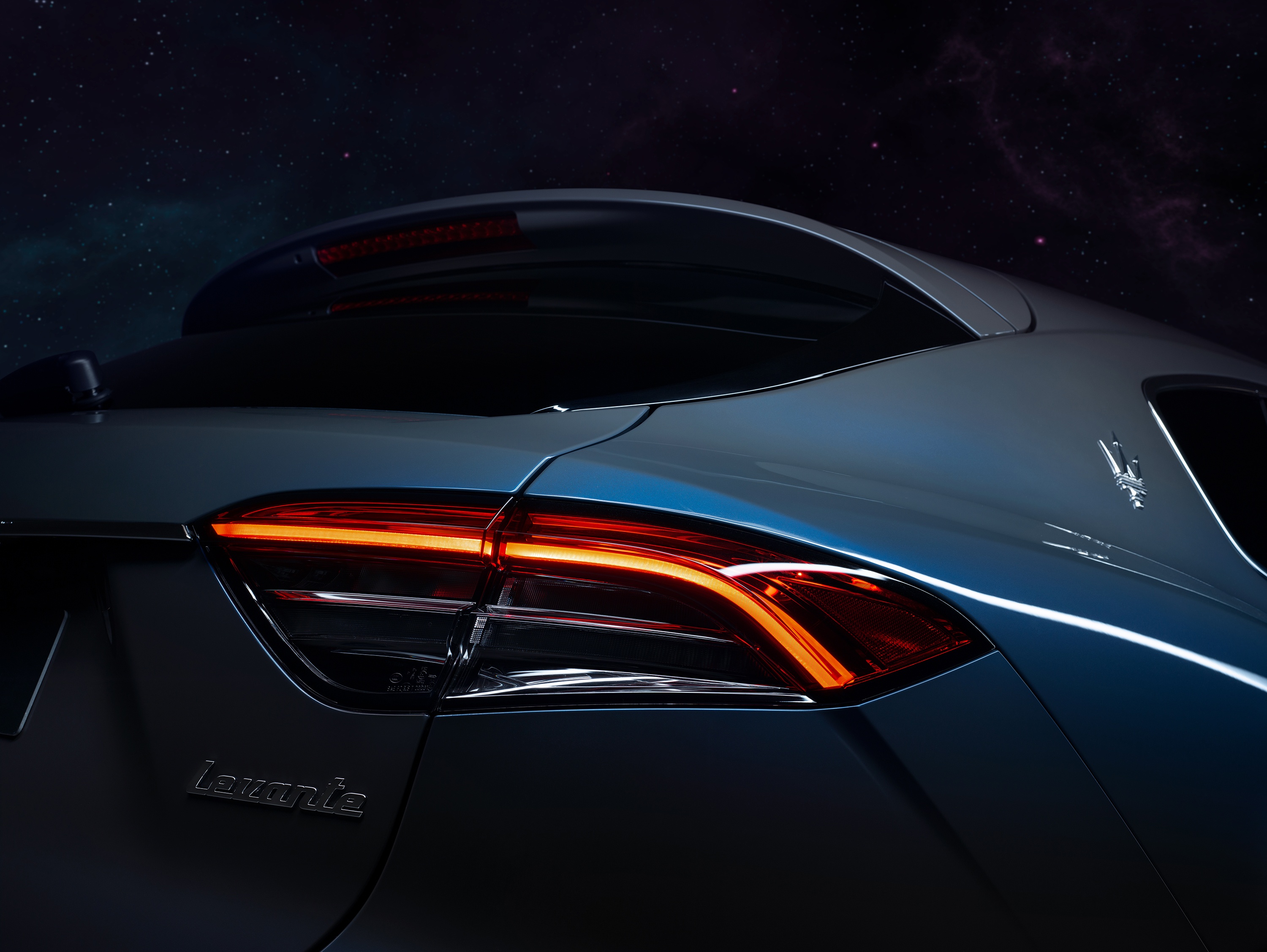 Maserati Levante Hybrid ảnh 10 Maserati Levante Hybrid anh 10