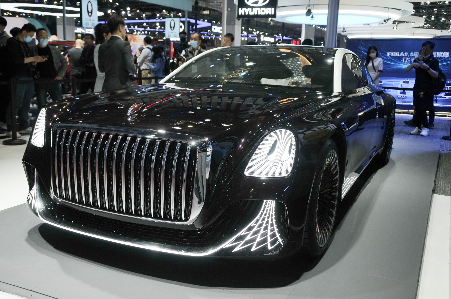 Hongqi L-Concept - oto khong co vo-lang ra mat tai Trung Quoc hinh anh