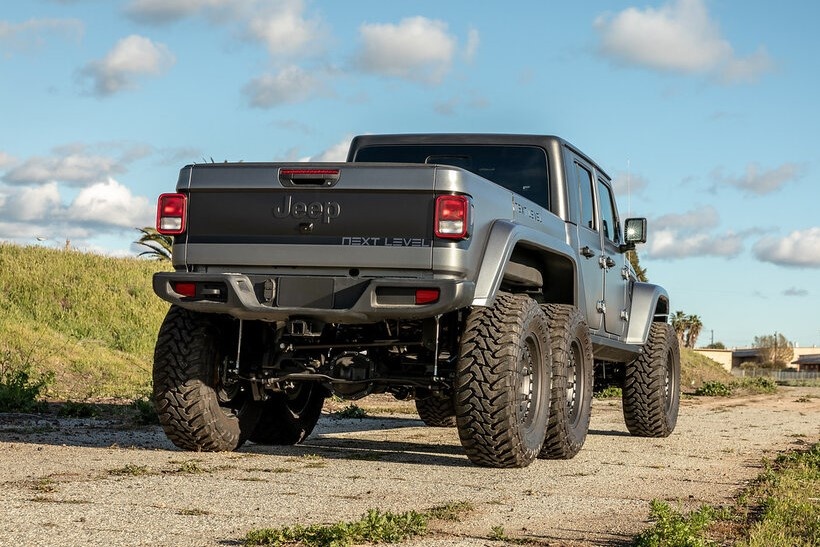 Jeep Gladiator 6x6  ảnh 2 Jeep Gladiator 6x6 anh 2