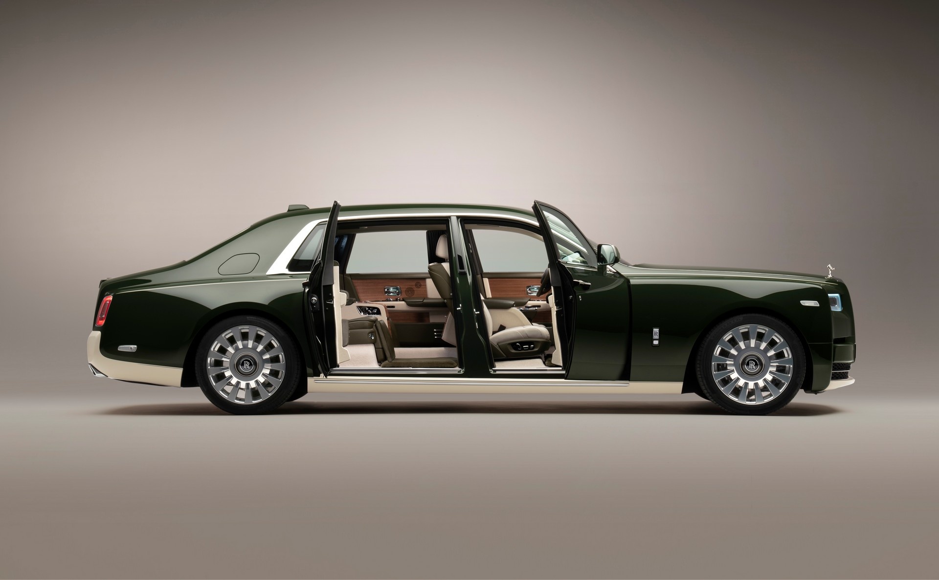 Rolls-Royce Phantom Oribe anh 8