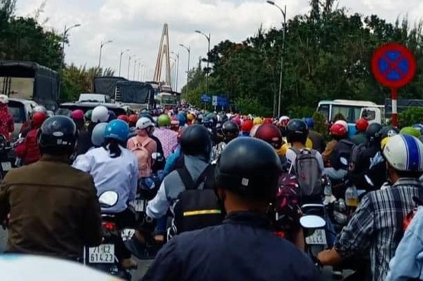 tắc đường nặng ngày đầu nghỉ lễ ảnh 1 tac duong nang ngay dau nghi le anh 1