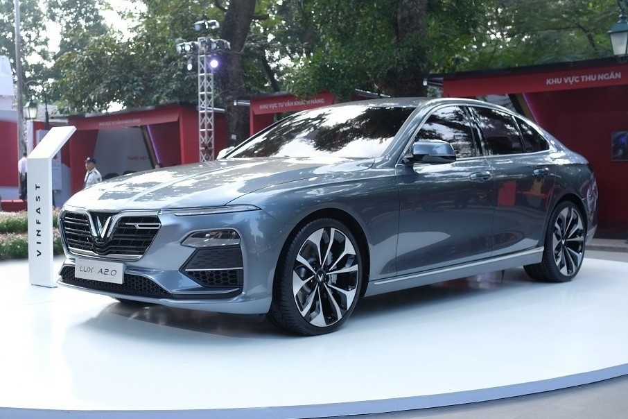 Loat xe VinFast doi 2020 khan hang vi uu dai lon hinh anh