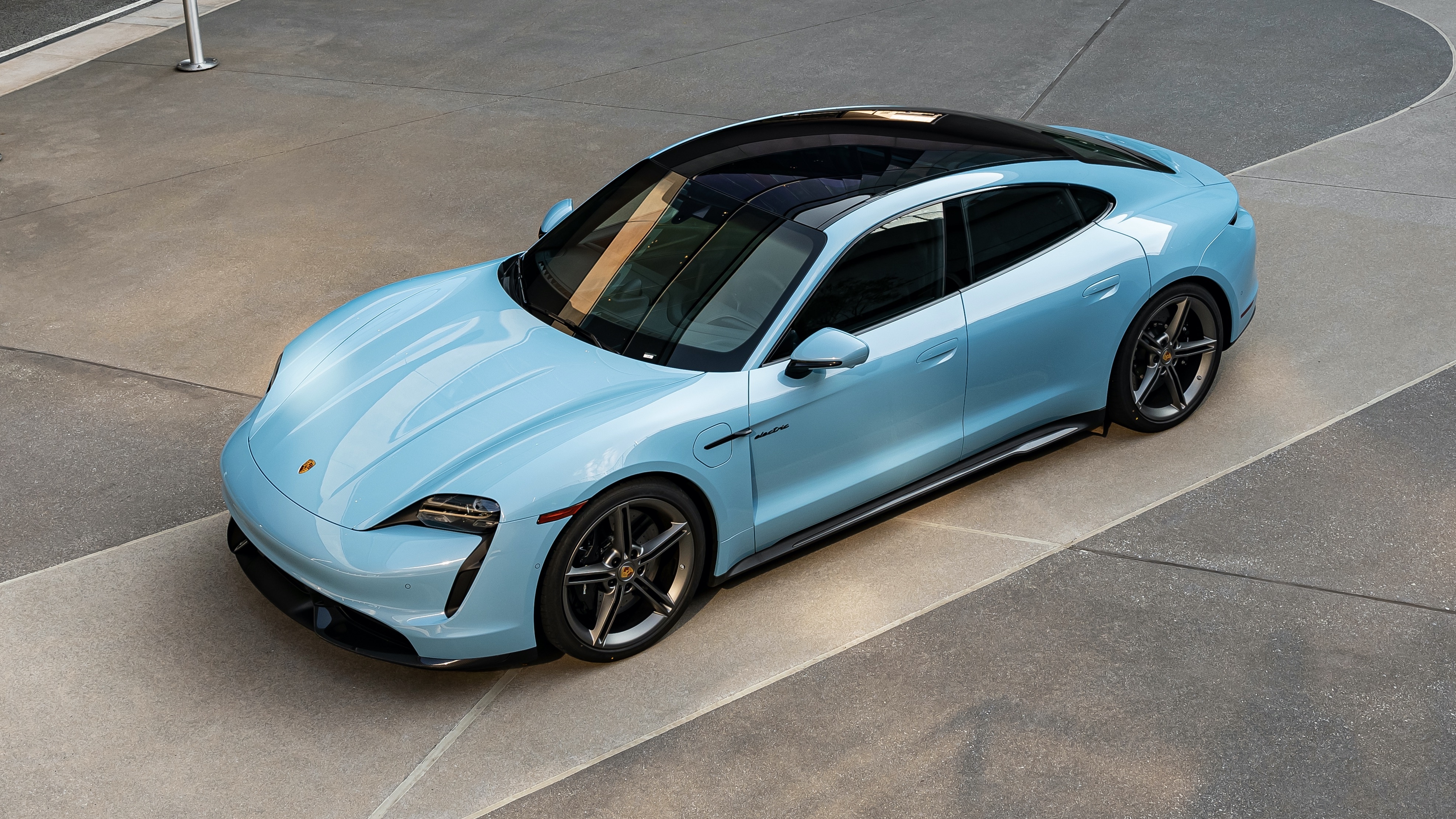 Taycan và Panamera bị triệu hồi ảnh 2 Taycan va Panamera bi trieu hoi anh 2