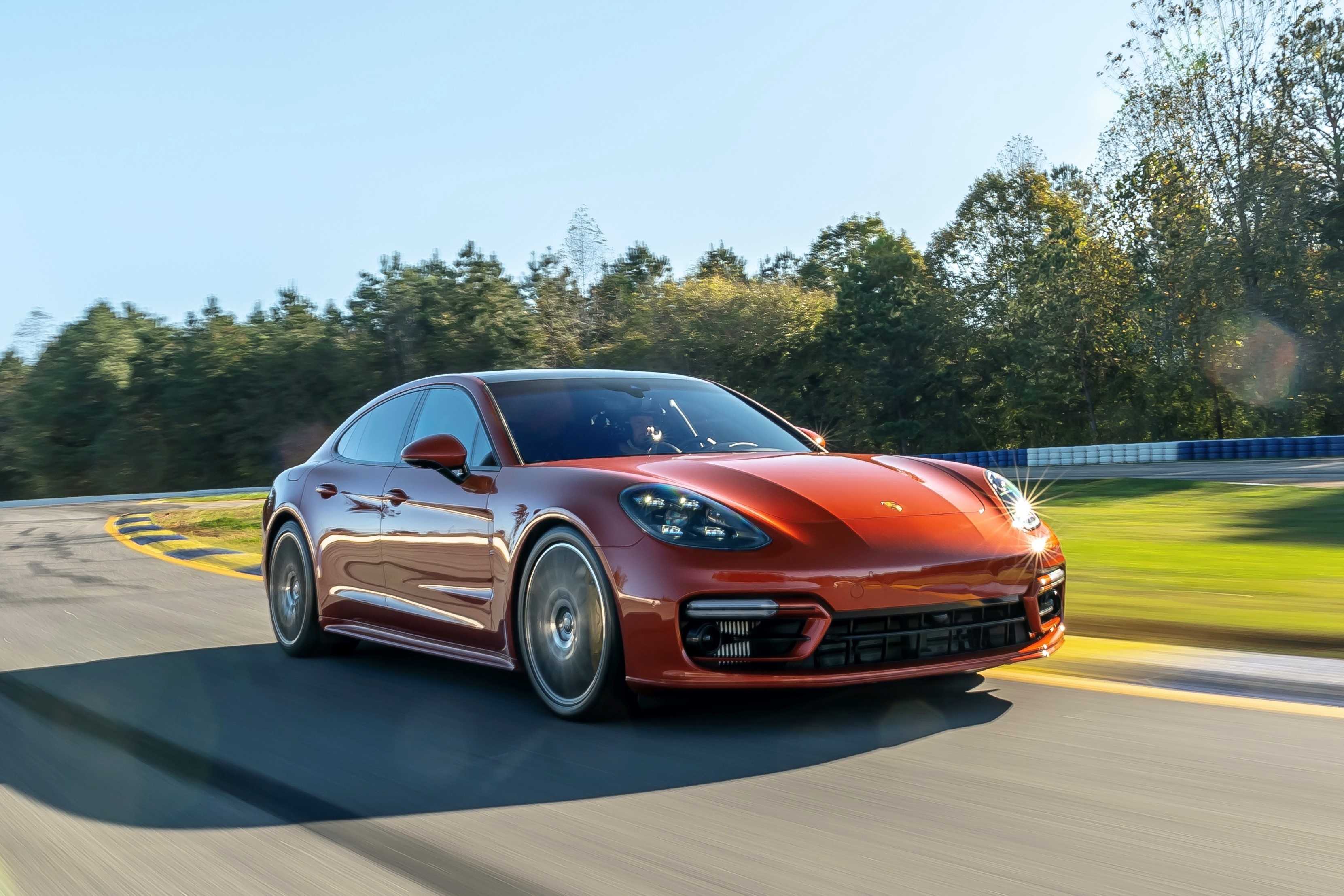 Taycan và Panamera bị triệu hồi ảnh 3 Taycan va Panamera bi trieu hoi anh 3