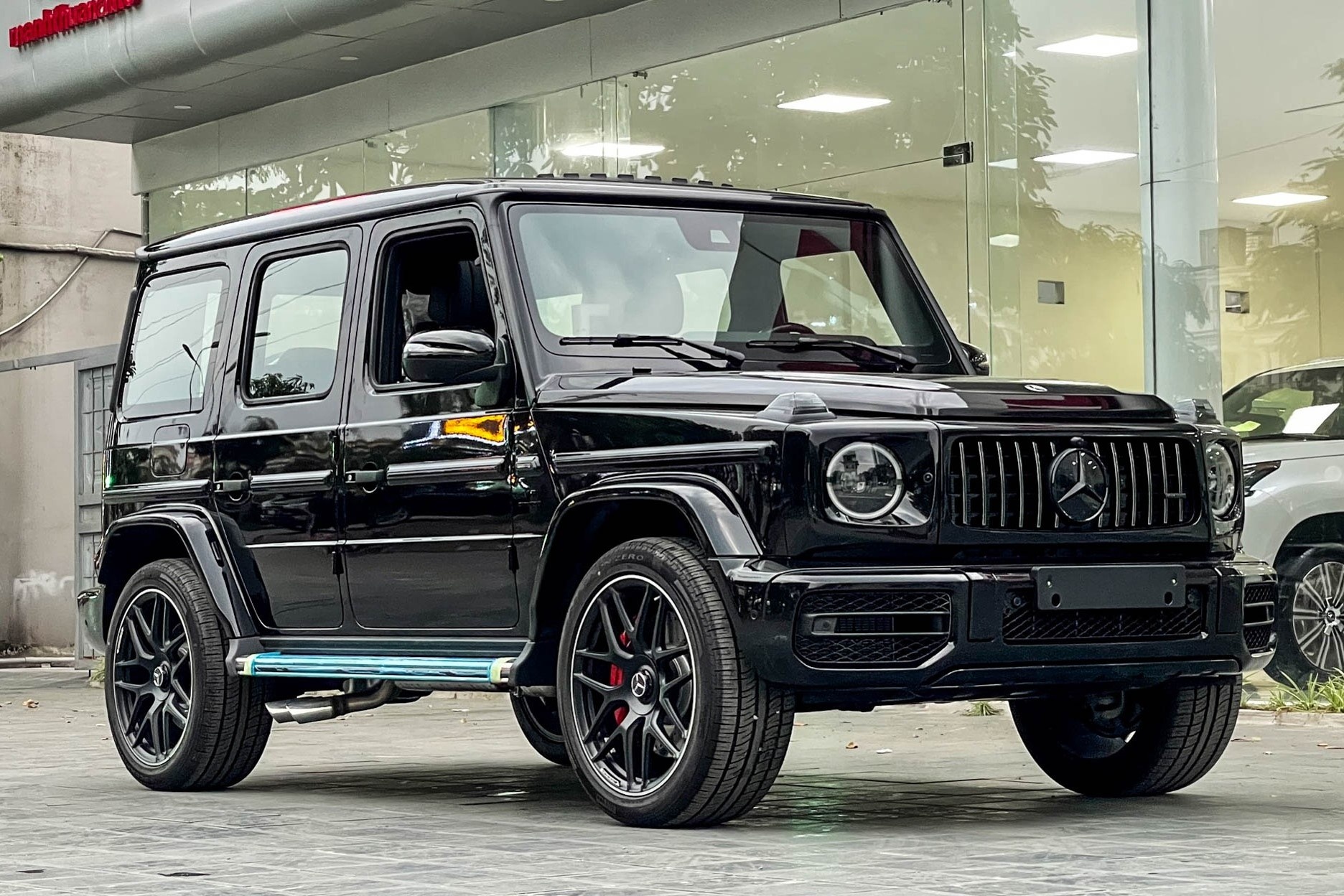 Doc gia yeu thich Mercedes-AMG G 63 hon Range Rover va Lexus LX570 hinh anh