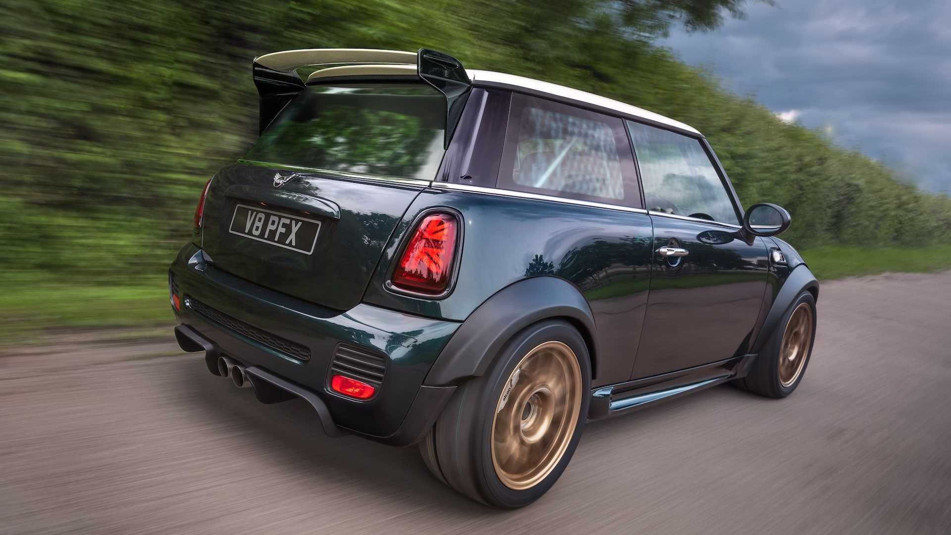 MINI Cooper do dong co V8 anh 7