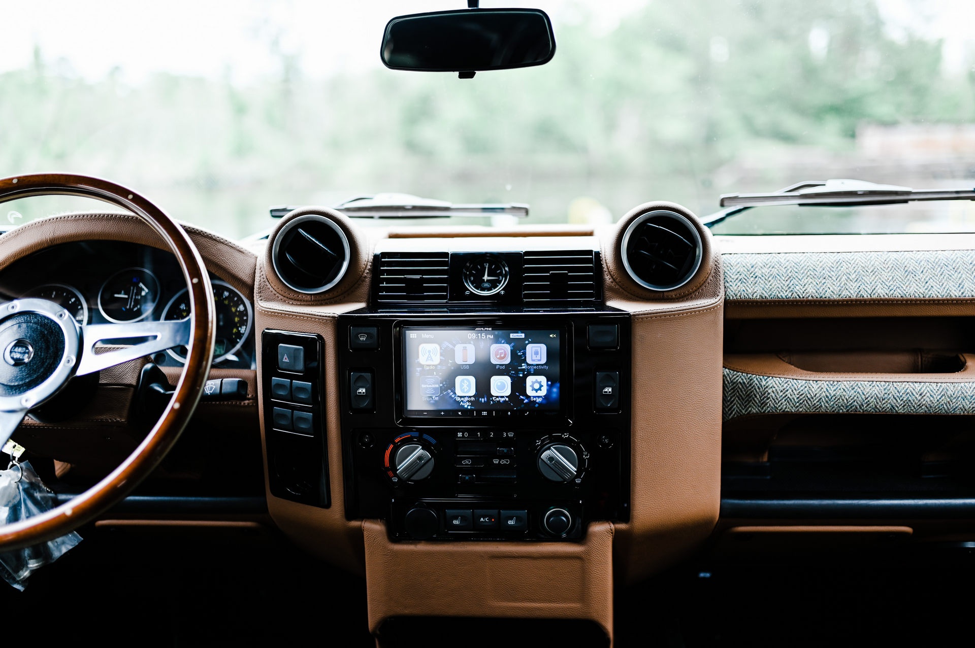 do Land Rover Defender anh 12