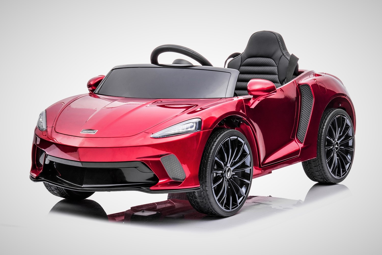 Chiec McLaren GT danh cho tre em, co ca man hinh giai tri hinh anh