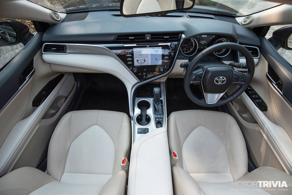 oto sap ra mat tai Viet Nam anh 15