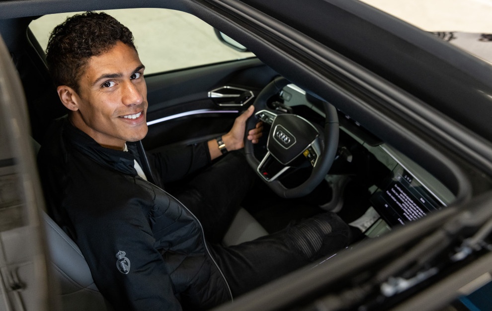 Bo suu tap xe hop dat do cua Raphael Varane anh 2