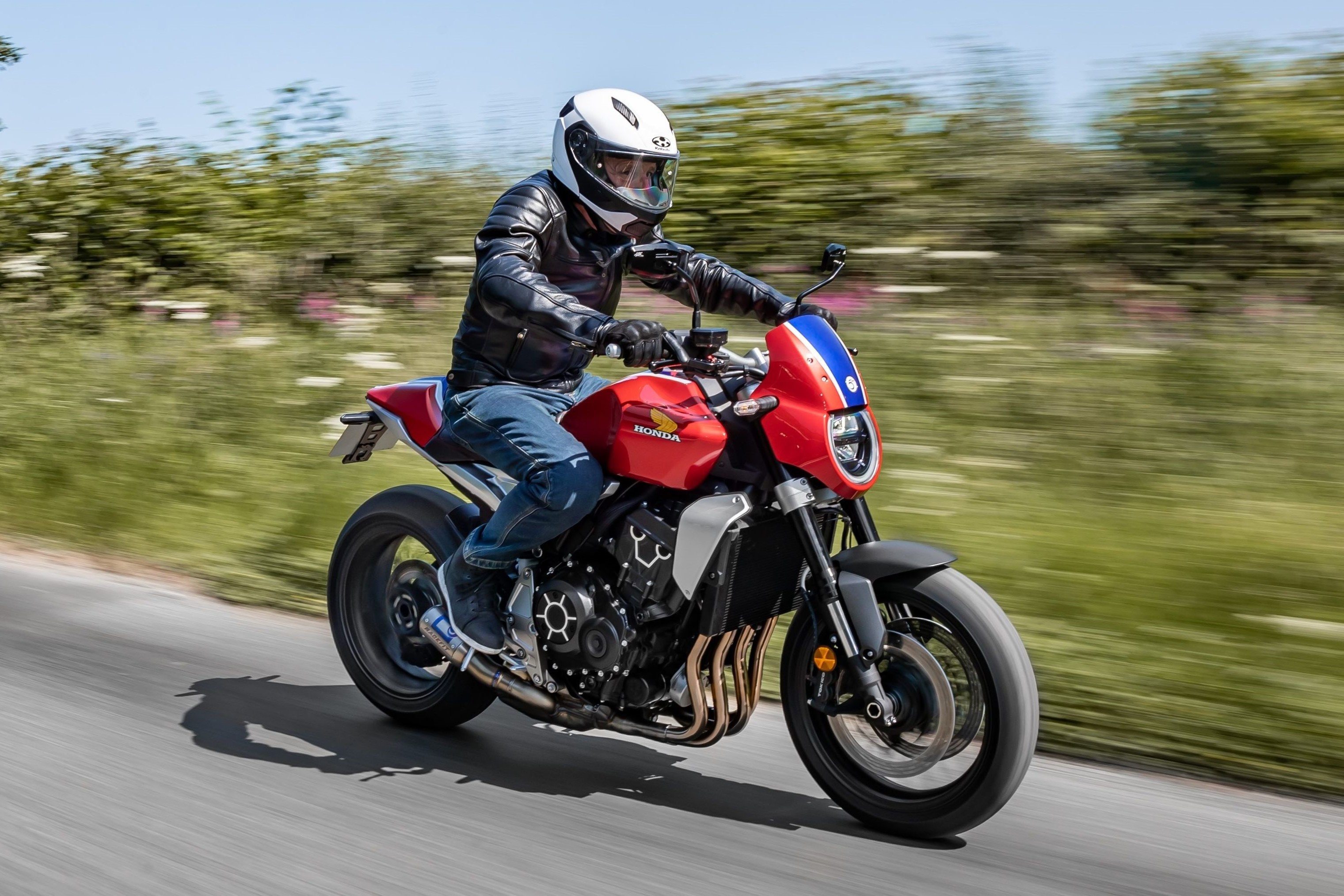 Phien ban dac biet Honda CB1000R 5Four co gia 23.600 USD hinh anh