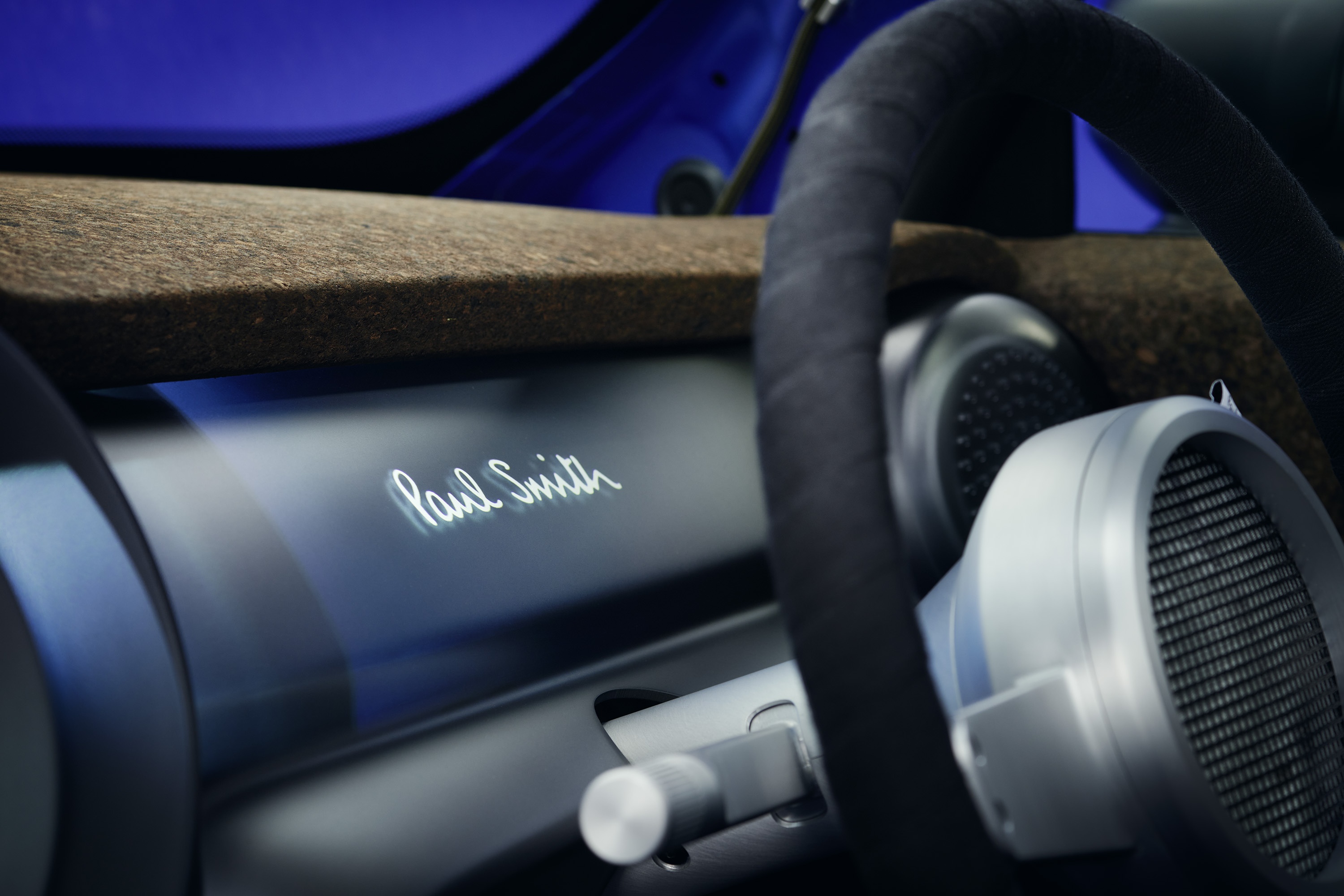 MINI Cooper chạy điện ảnh 11 MINI Cooper chay dien anh 11