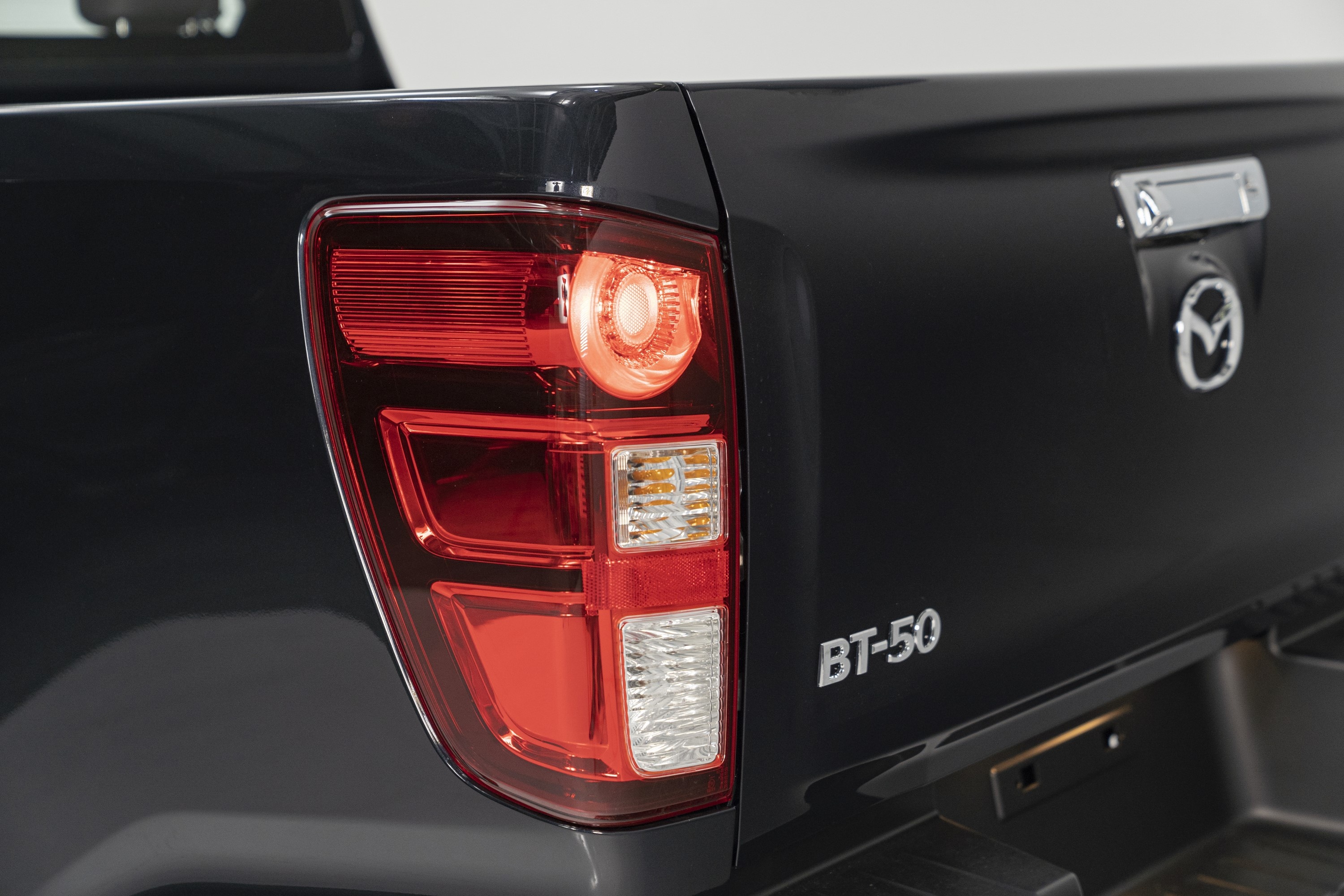 Mazda BT-50 2021 ảnh 9 Mazda BT-50 2021 anh 9