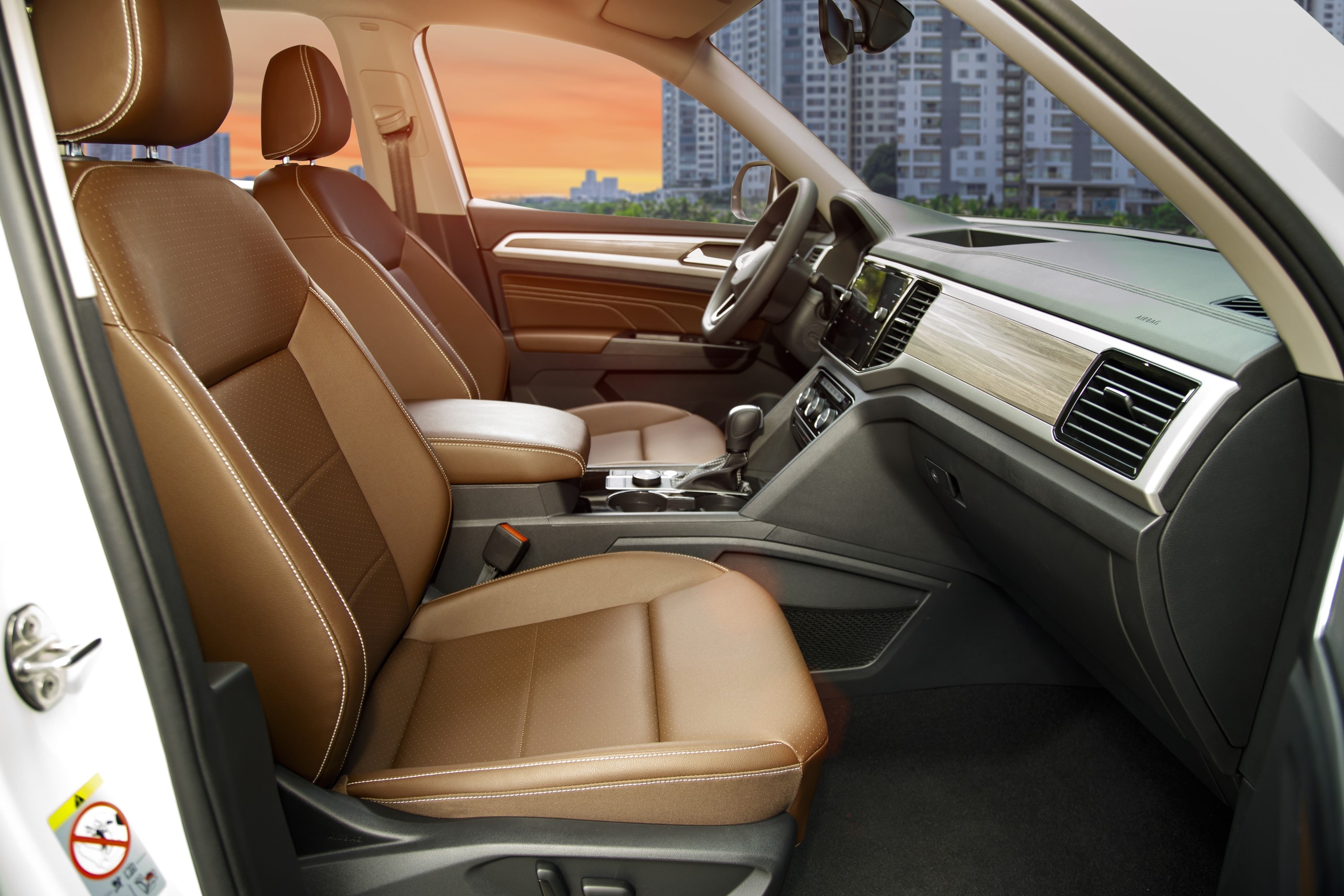 SUV cỡ lớn Volkswagen Teramont  ảnh 10 SUV co lon Volkswagen Teramont anh 10
