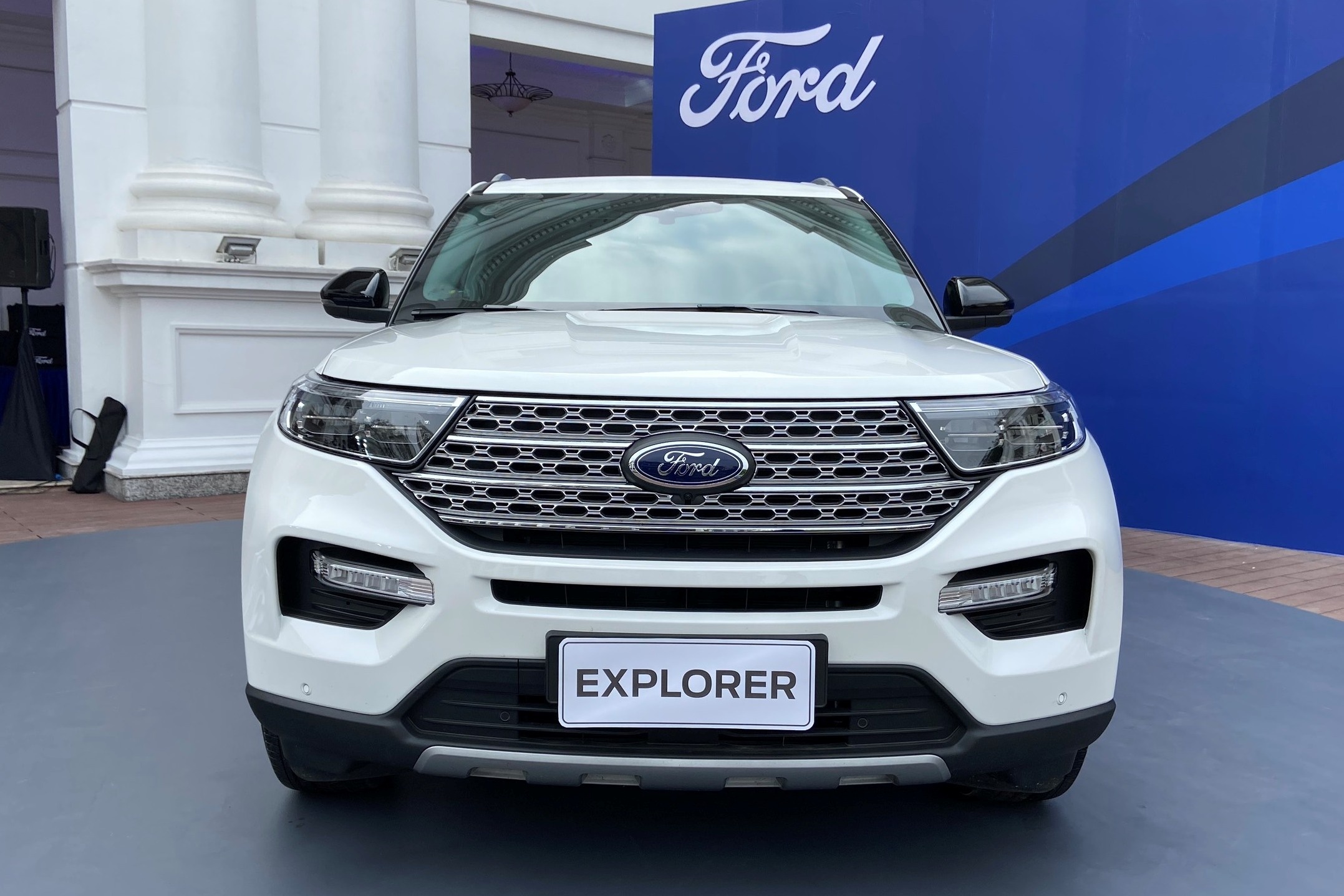 Ford Explorer 2022 anh 5