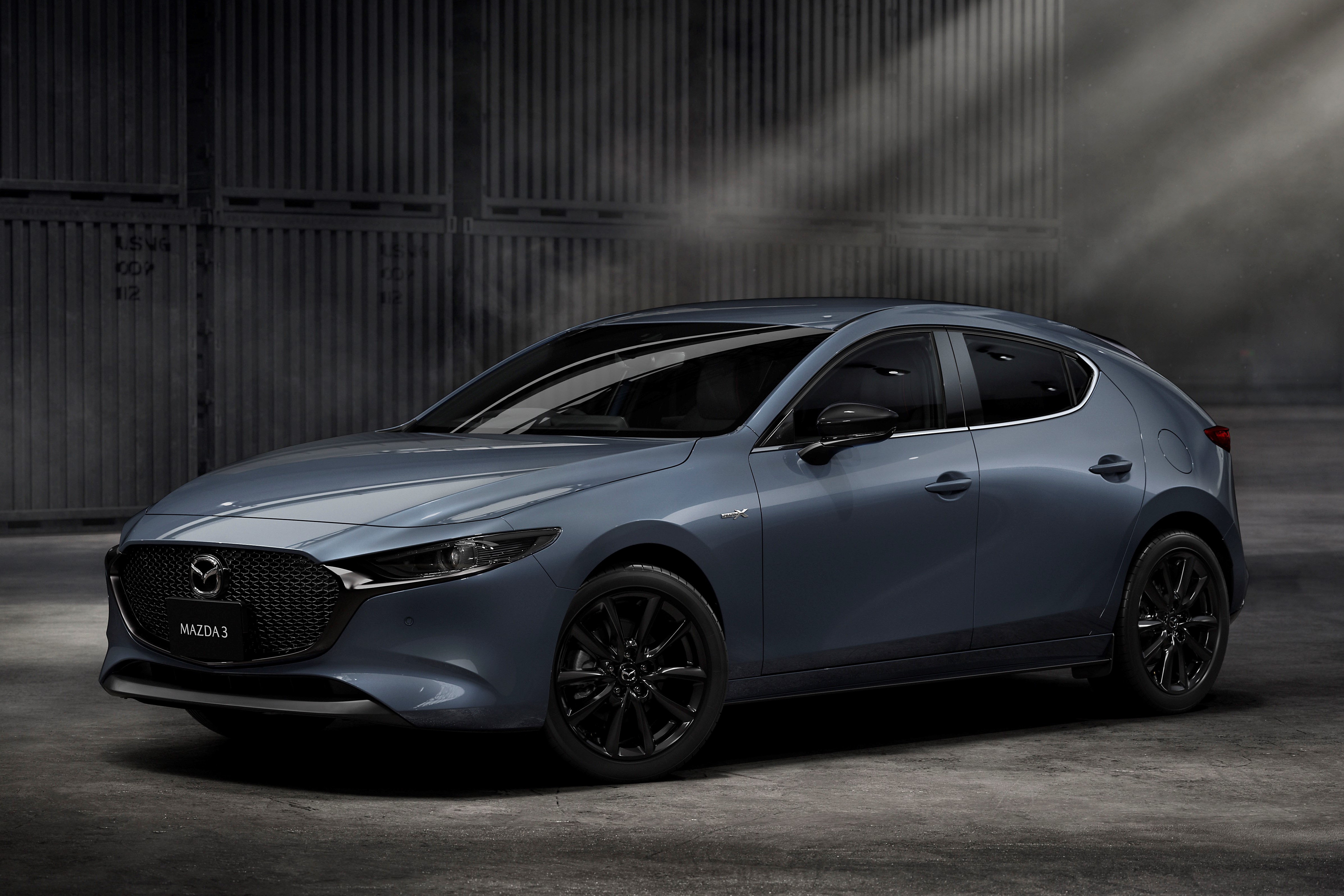 Mazda3 nâng cấp động cơ hybrid ảnh 1 Mazda3 nang cap dong co hybrid anh 1