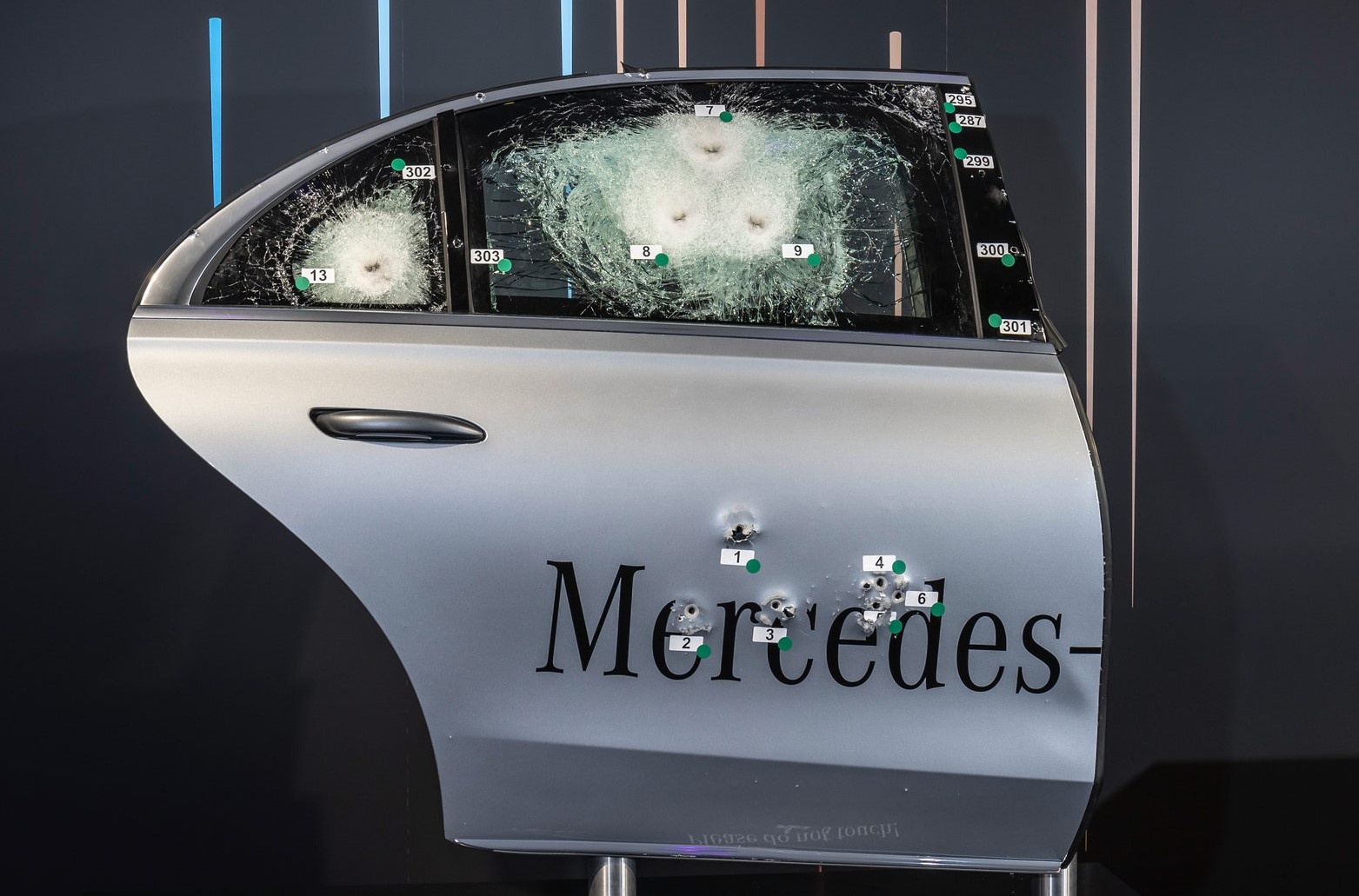 Mercedes-Benz S-Class boc thep anh 4