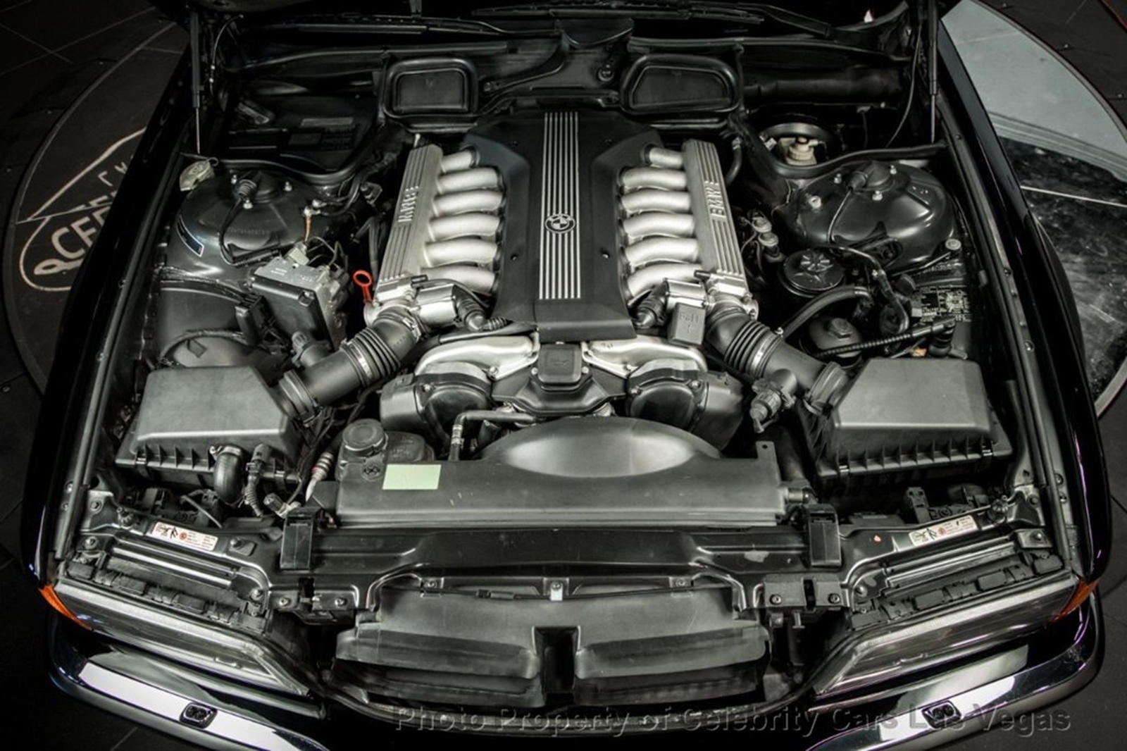 BMW 7-Series cua co rapper Tupac anh 6