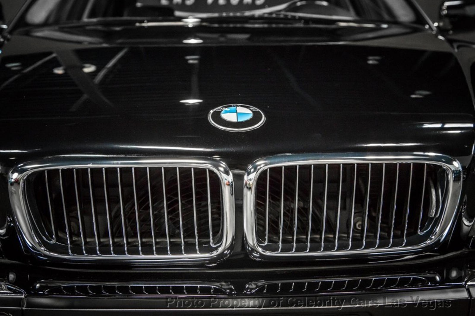 BMW 7-Series của cố rapper Tupac ảnh 4 BMW 7-Series cua co rapper Tupac anh 4