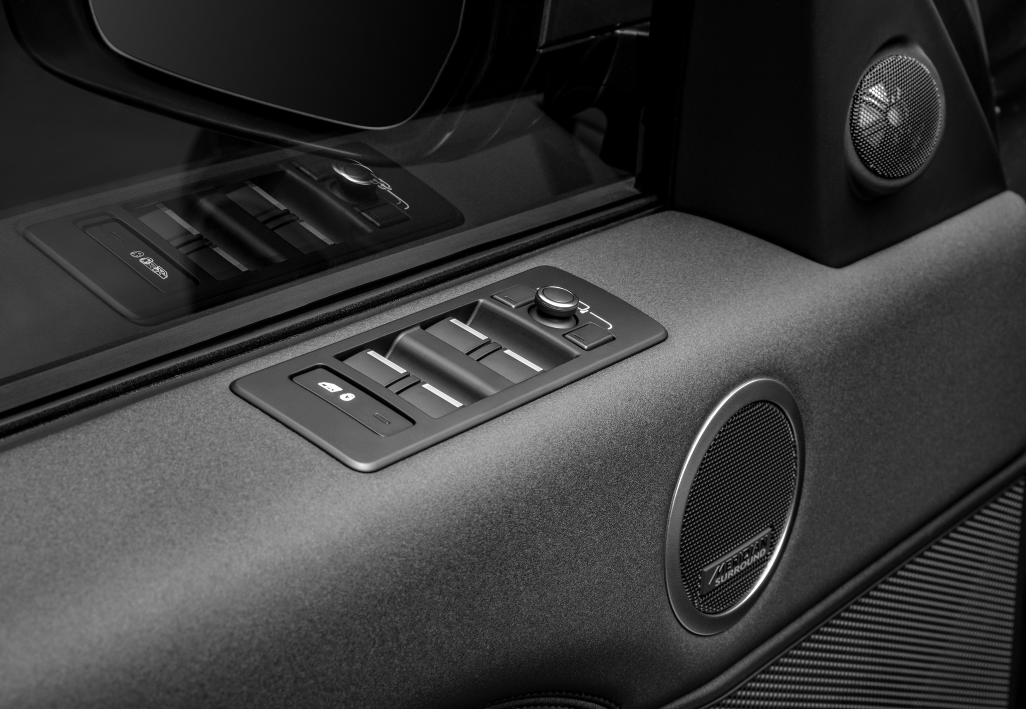 Land Rover Discovery 2022 ảnh 17 Land Rover Discovery 2022 anh 17