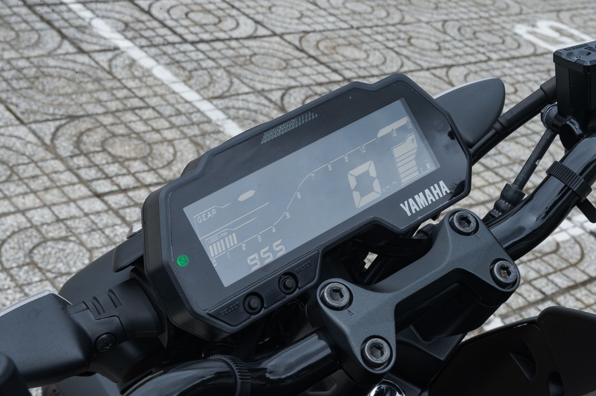 xe con tay 70 trieu dong anh 10