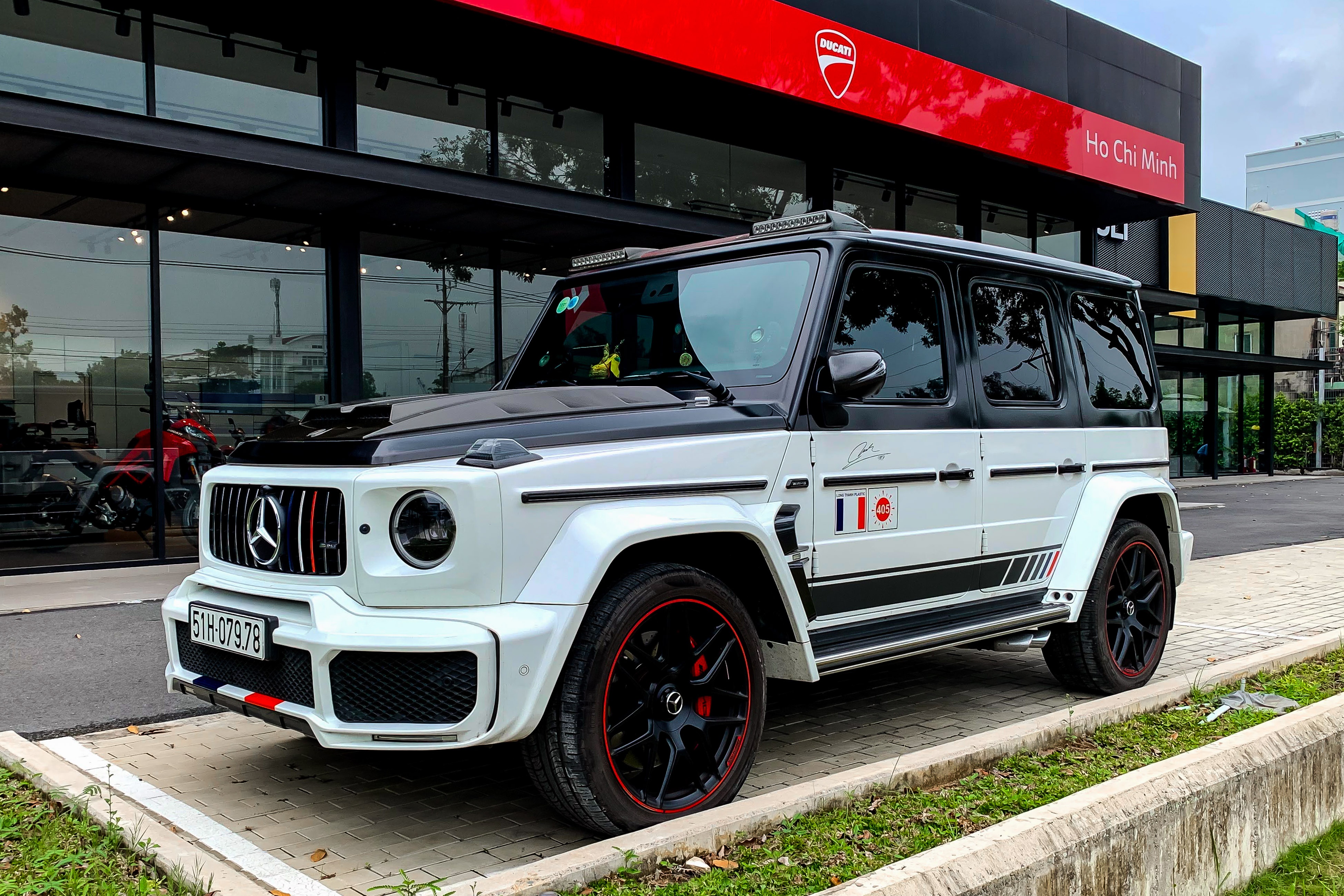 Can canh Mercedes-AMG G 63 do Brabus cua Minh Nhua hinh anh