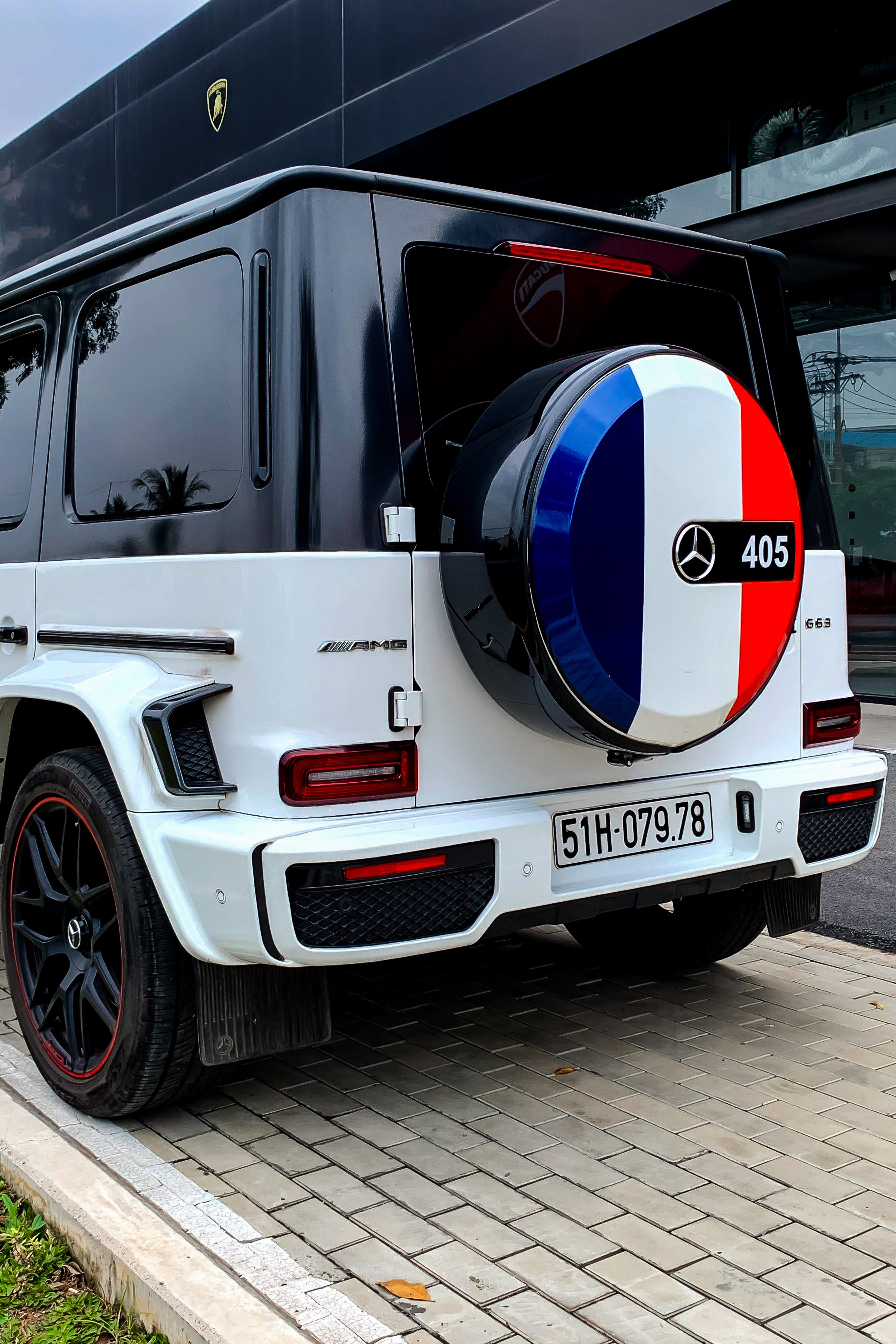 Minh Nhựa lái Mercedes-AMG G 63 ảnh 12 Minh Nhua lai Mercedes-AMG G 63 anh 12
