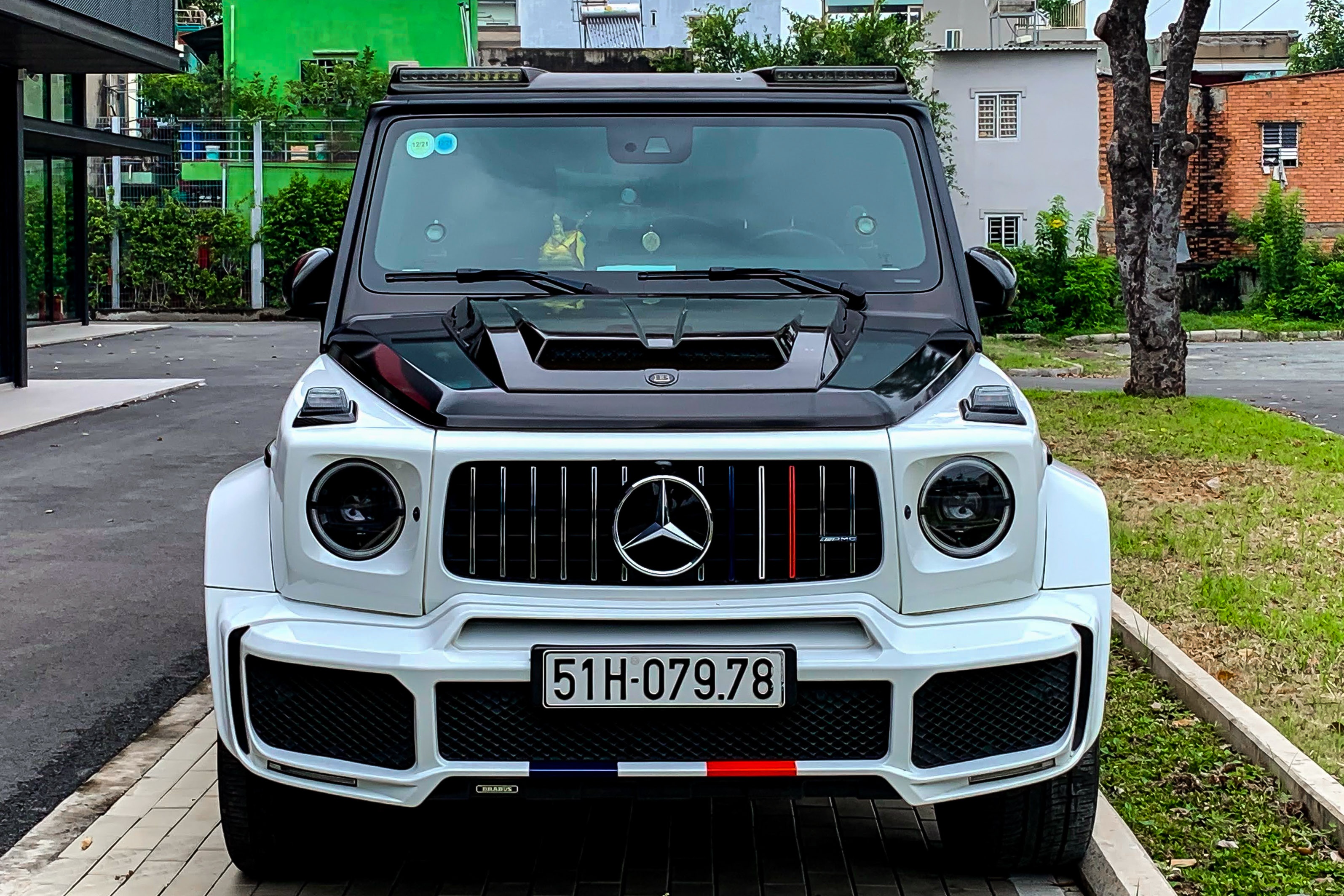Minh Nhua lai Mercedes-AMG G 63 anh 5