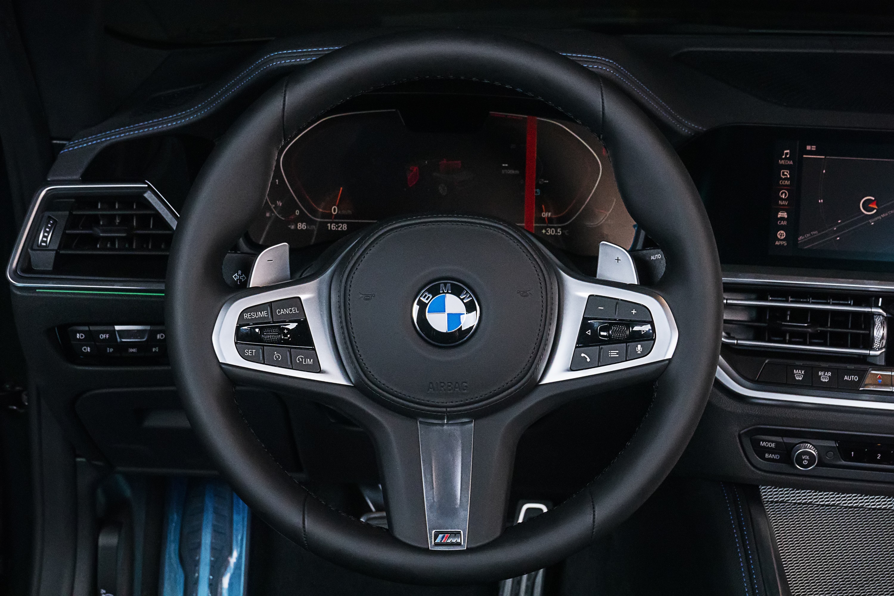 BMW 4-Series mui tran anh 8