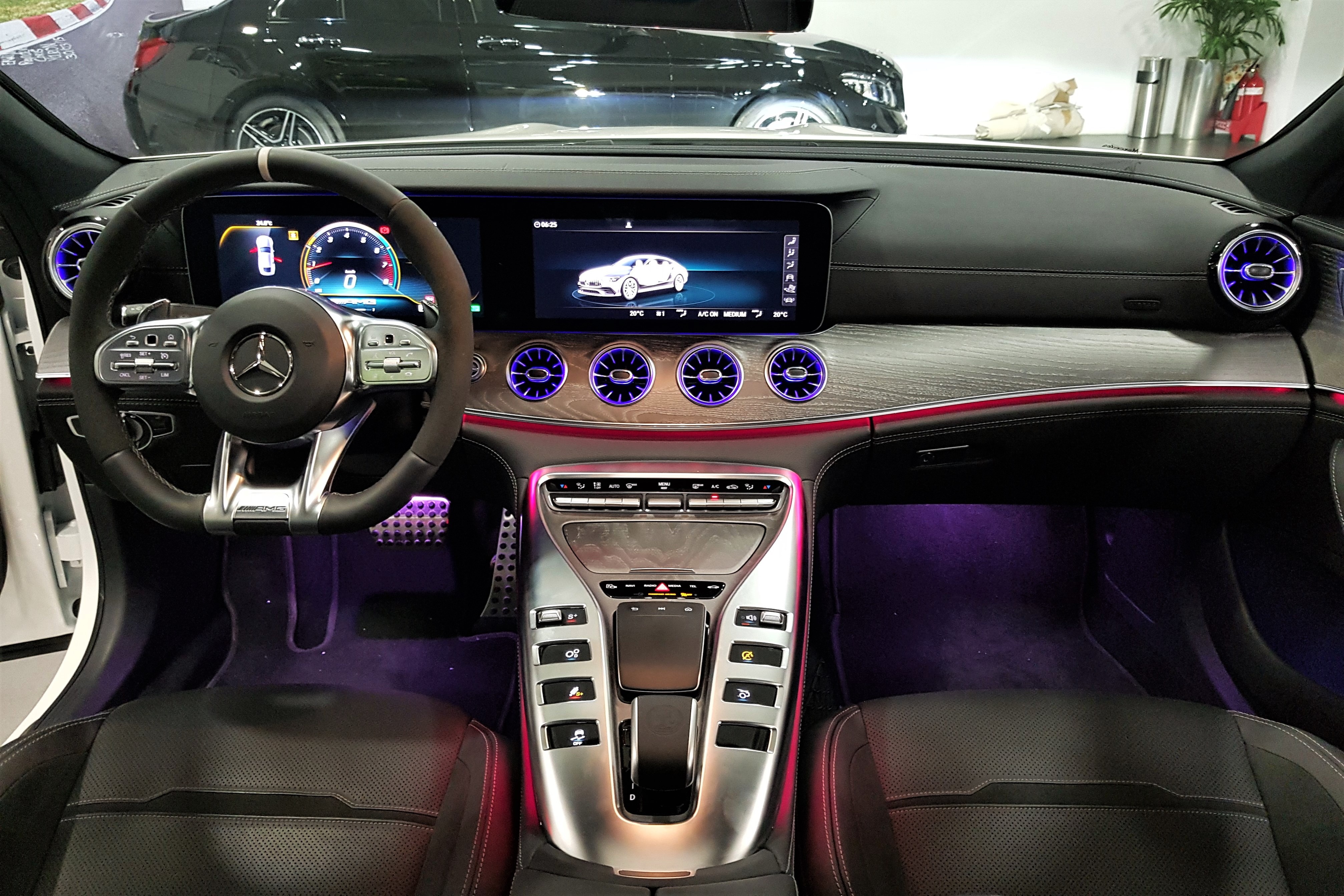 sedan the thao anh 14