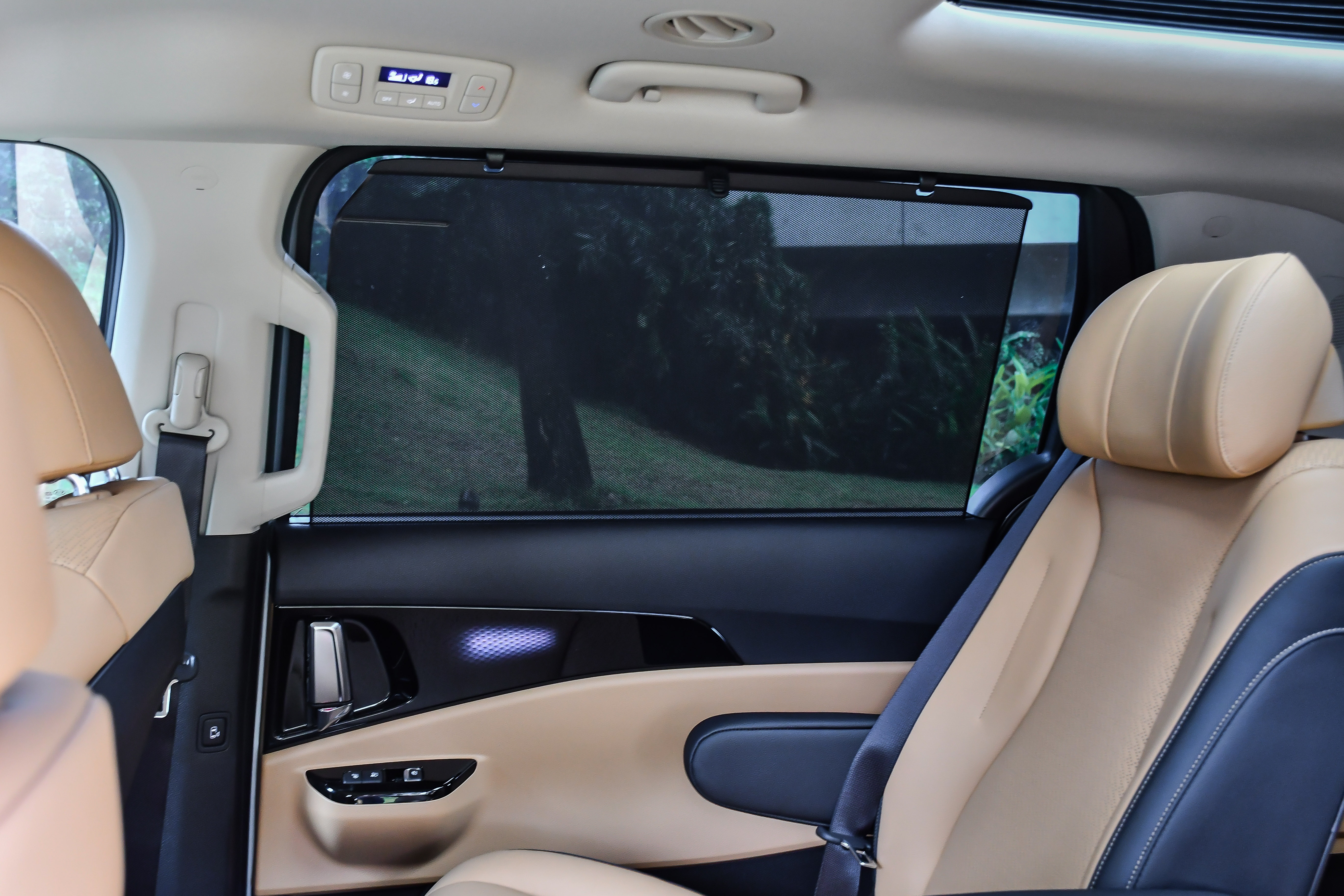 Kia Carnival gia 1, 199-1, 839 ty dong,   MPV co lon anh 21