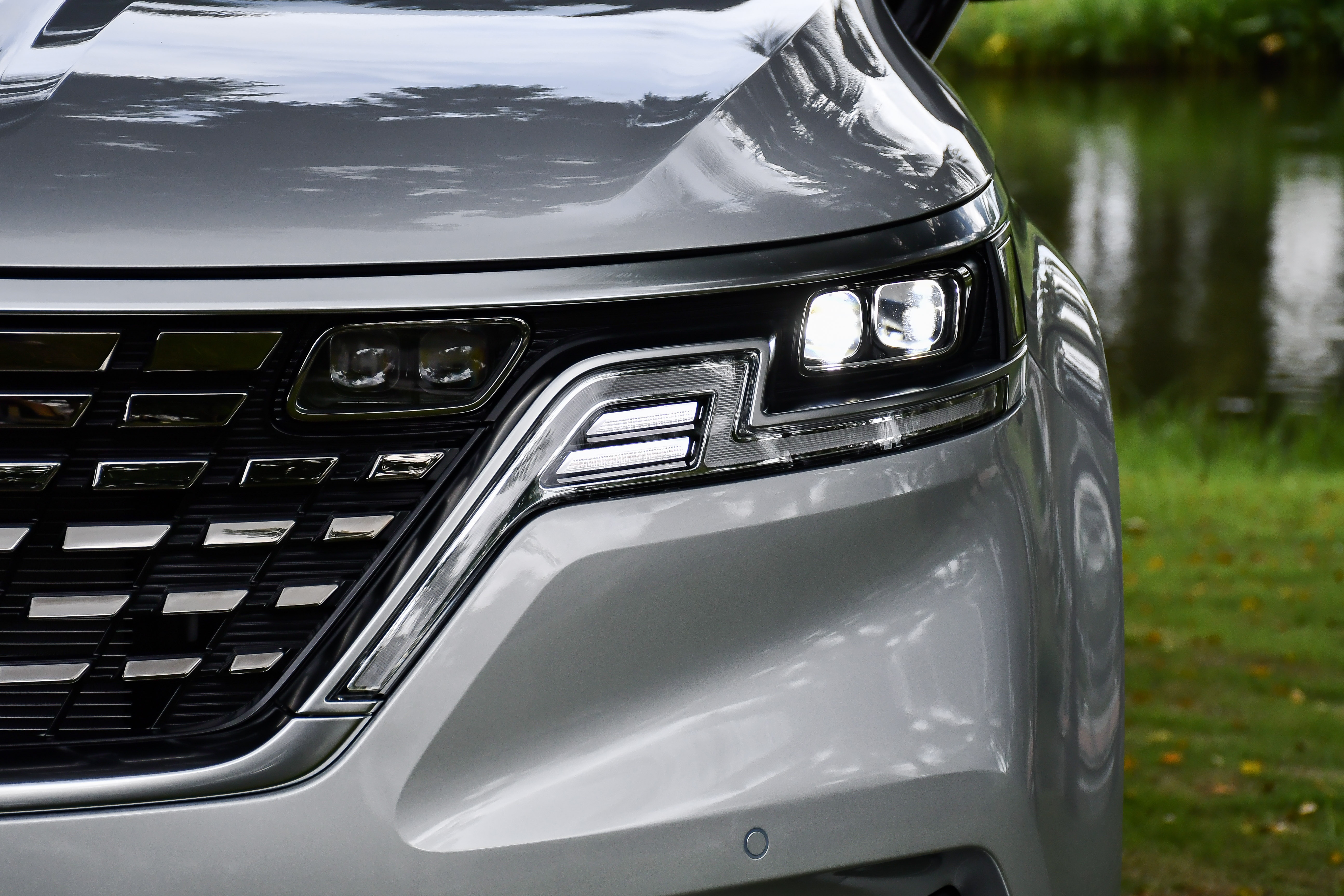 Danh gia Kia Carnival anh 5